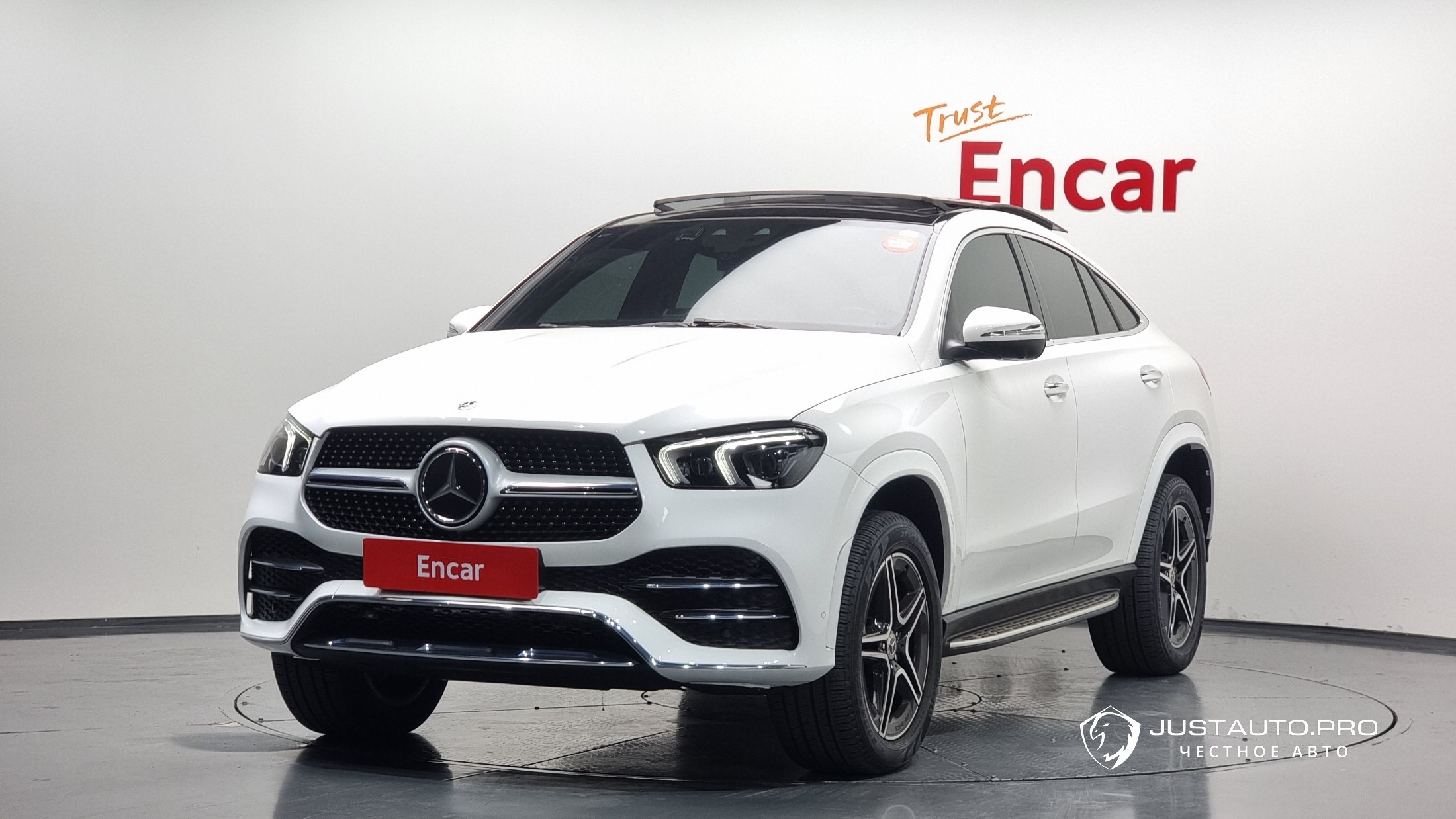 Автомобиль Mercedes-Benz GLE-Class