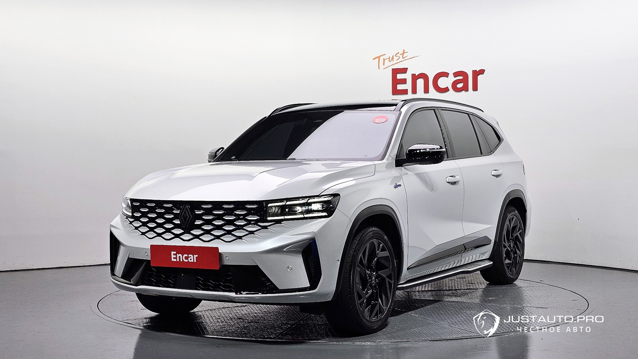 Автомобиль Renault-KoreaSamsung Grand Koleos