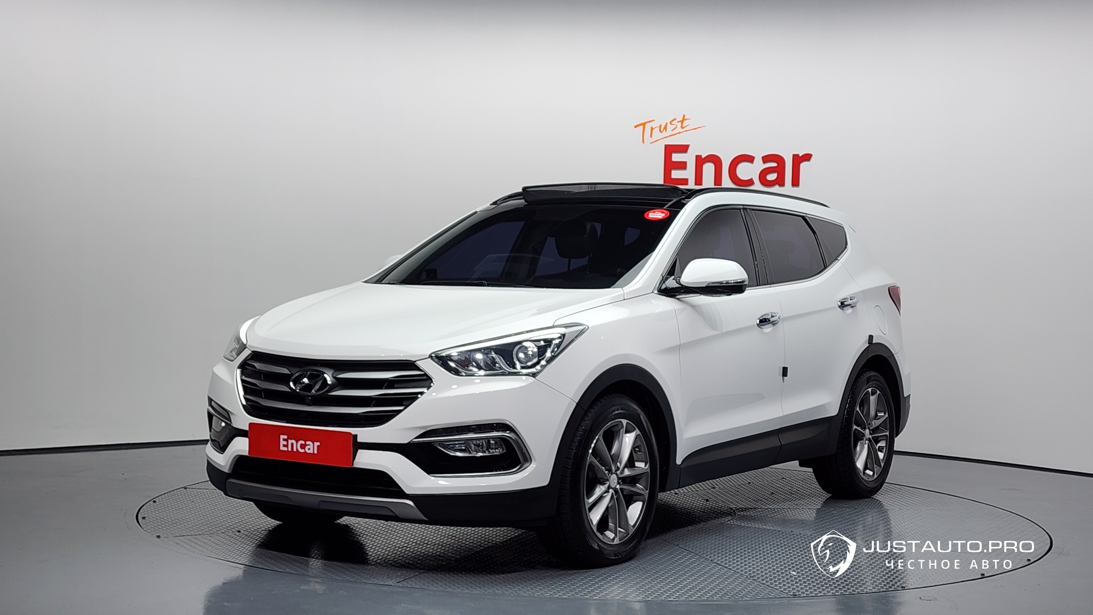 Автомобиль Hyundai Santafe