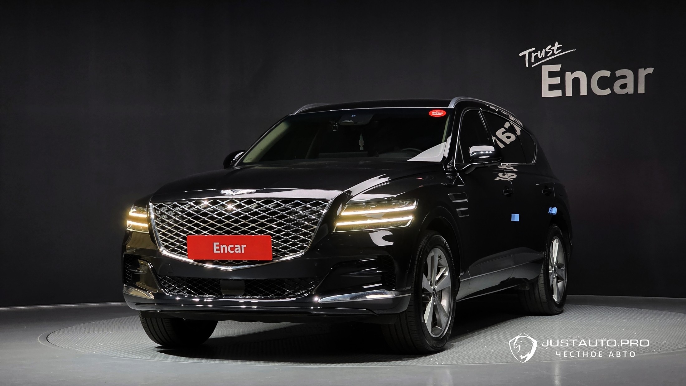 Автомобиль Genesis GV80