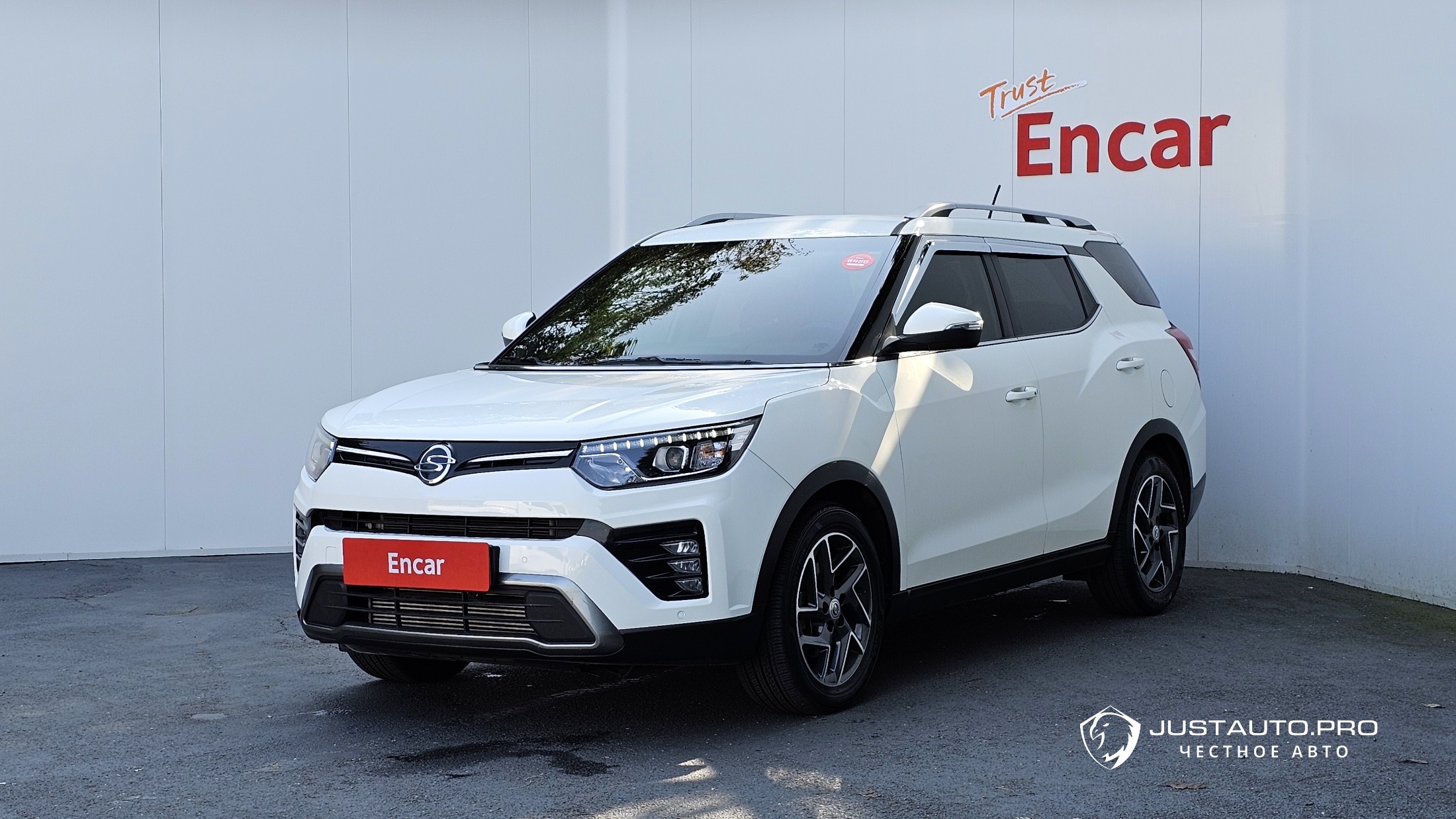 Автомобиль KG_Mobility_Ssangyong TIBOLI