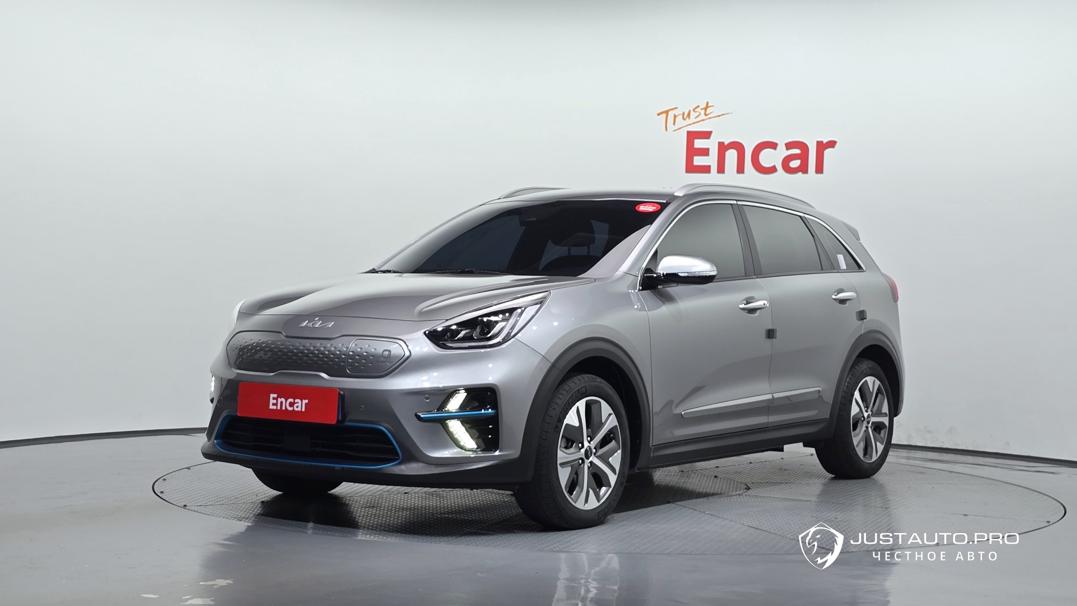 Автомобиль Kia Niro
