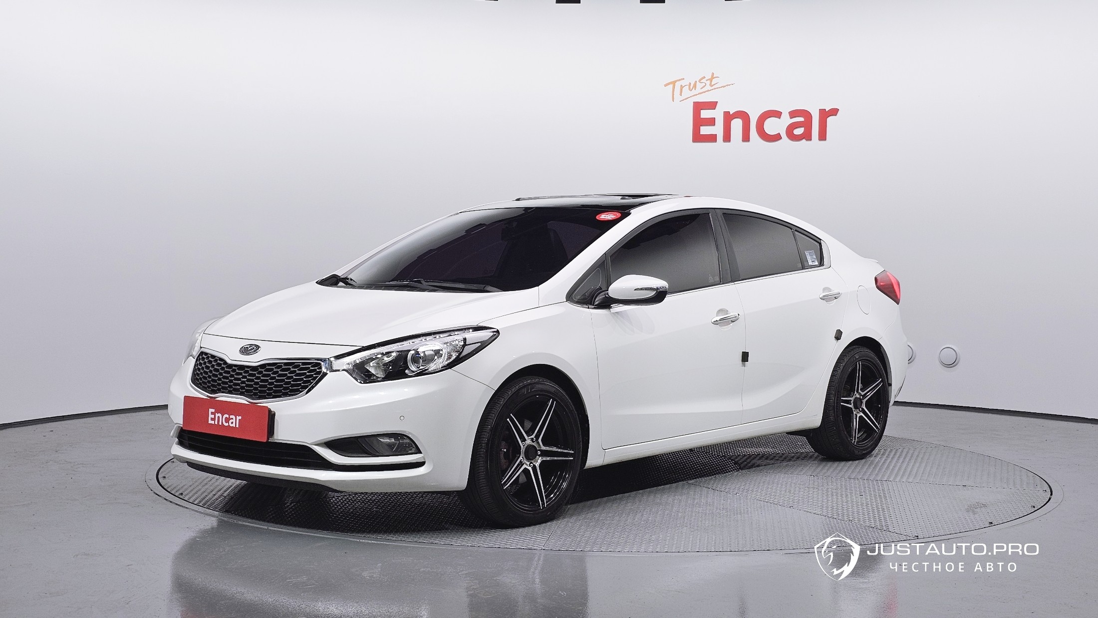 Автомобиль Kia K3