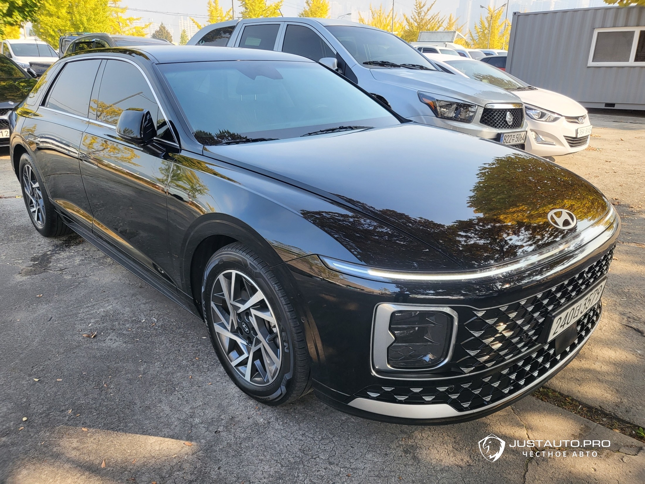 Автомобиль Hyundai Grandeur