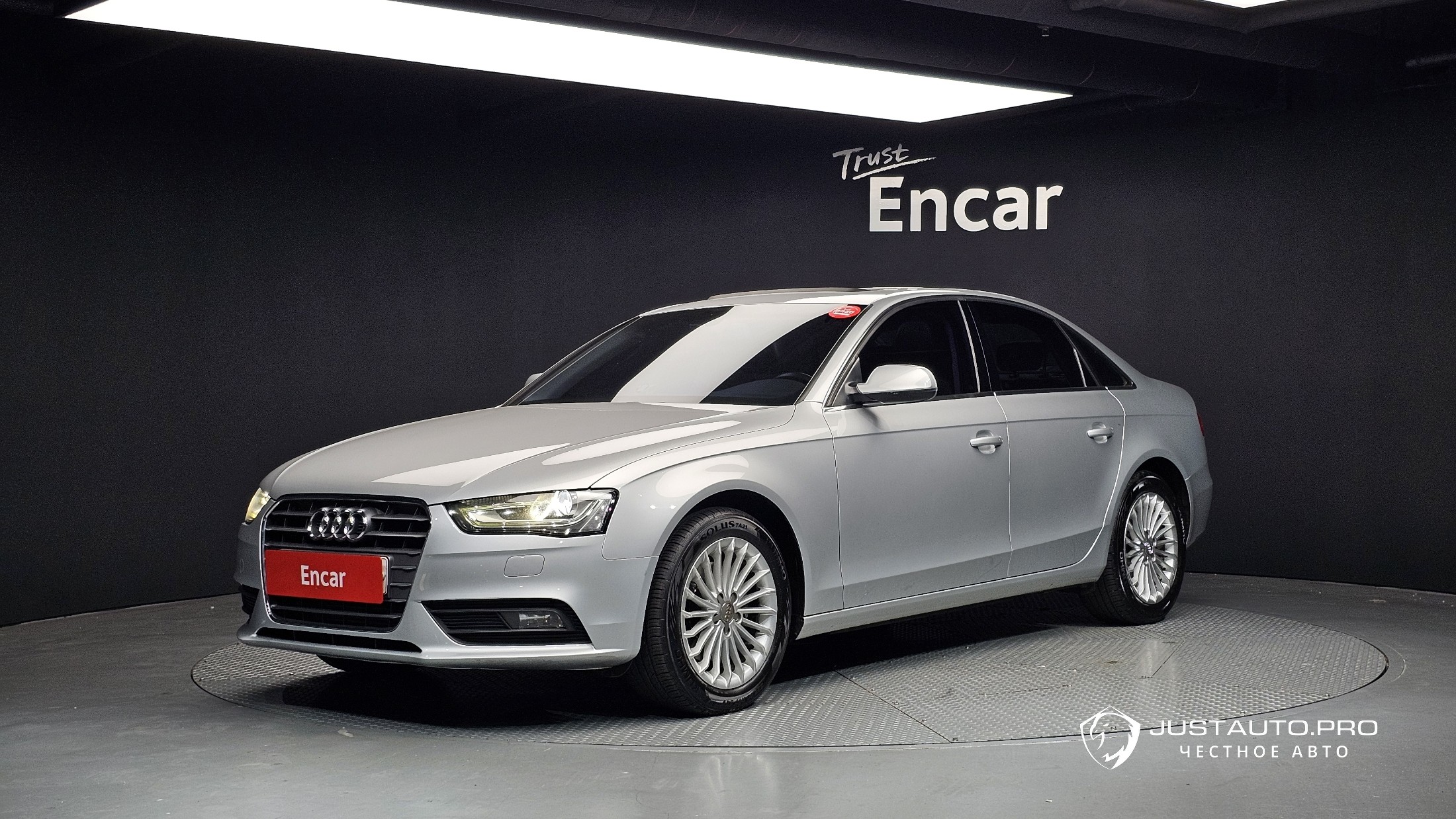 Автомобиль Audi A4