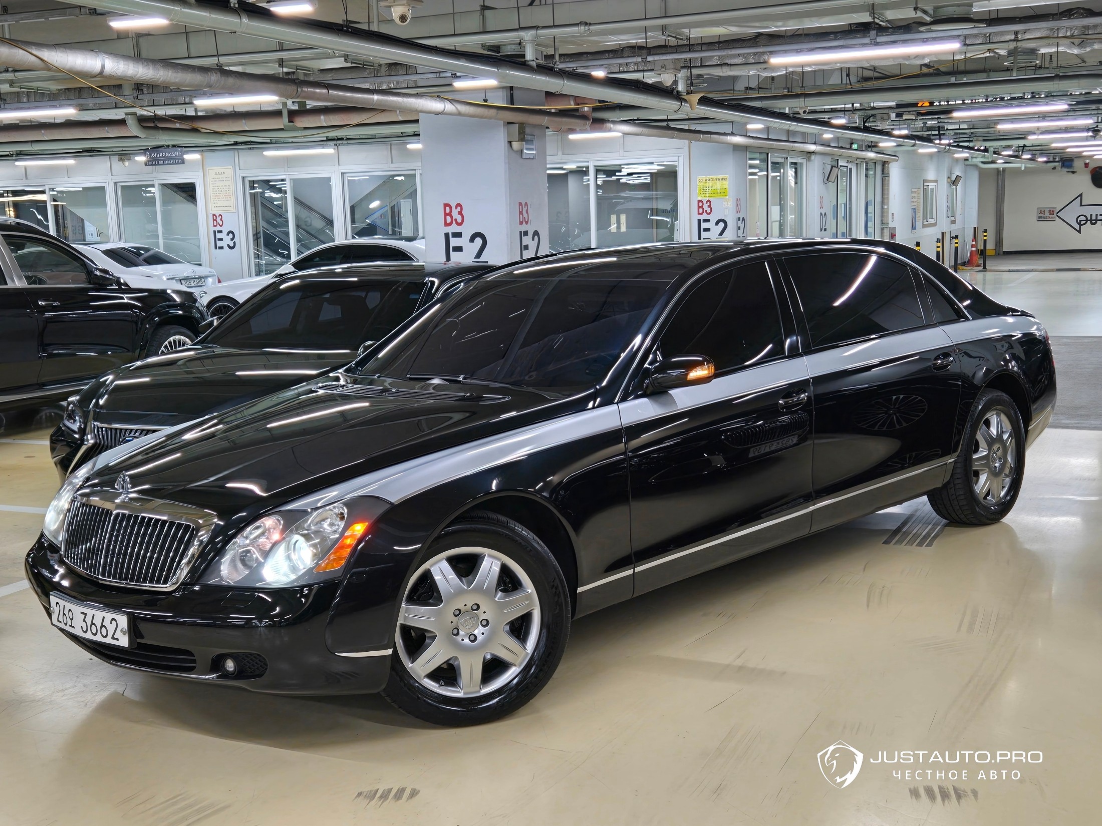 Автомобиль Maybach 62