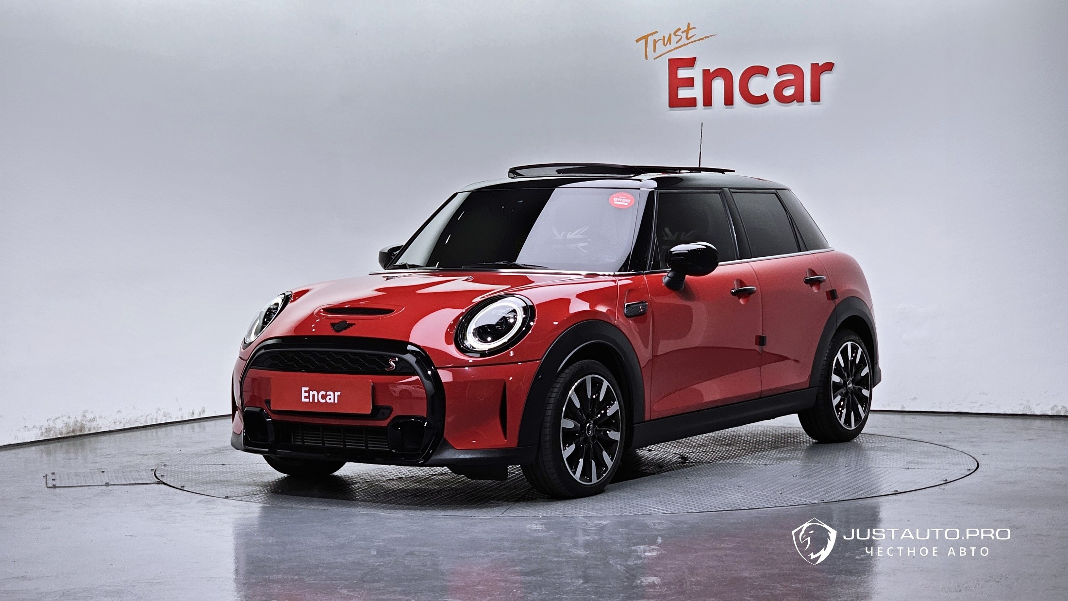 Автомобиль Mini Cooper