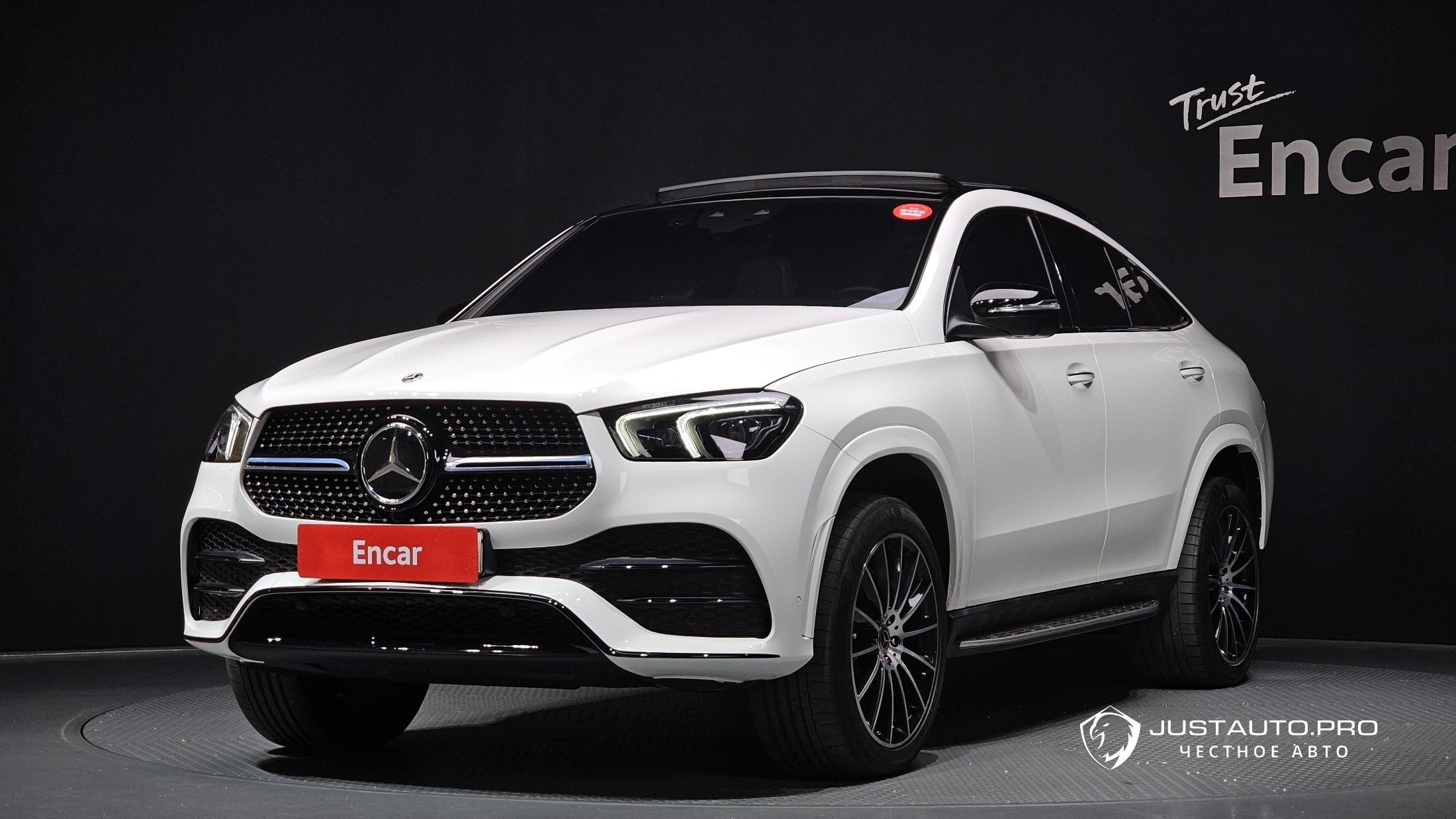 Автомобиль Mercedes-Benz GLE-Class