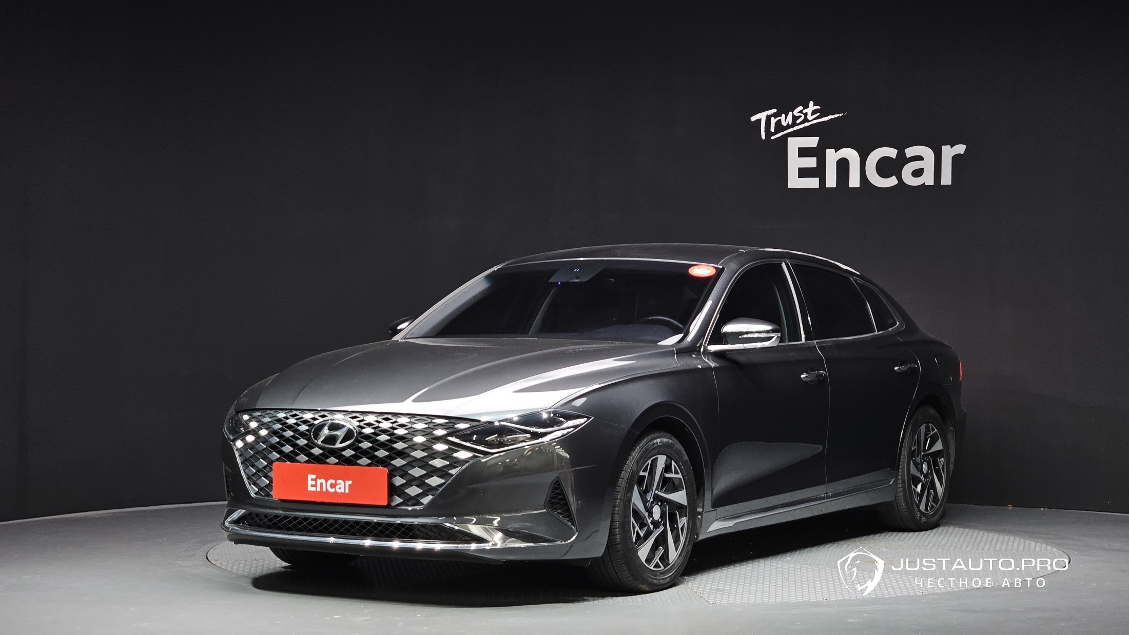 Автомобиль Hyundai Grandeur