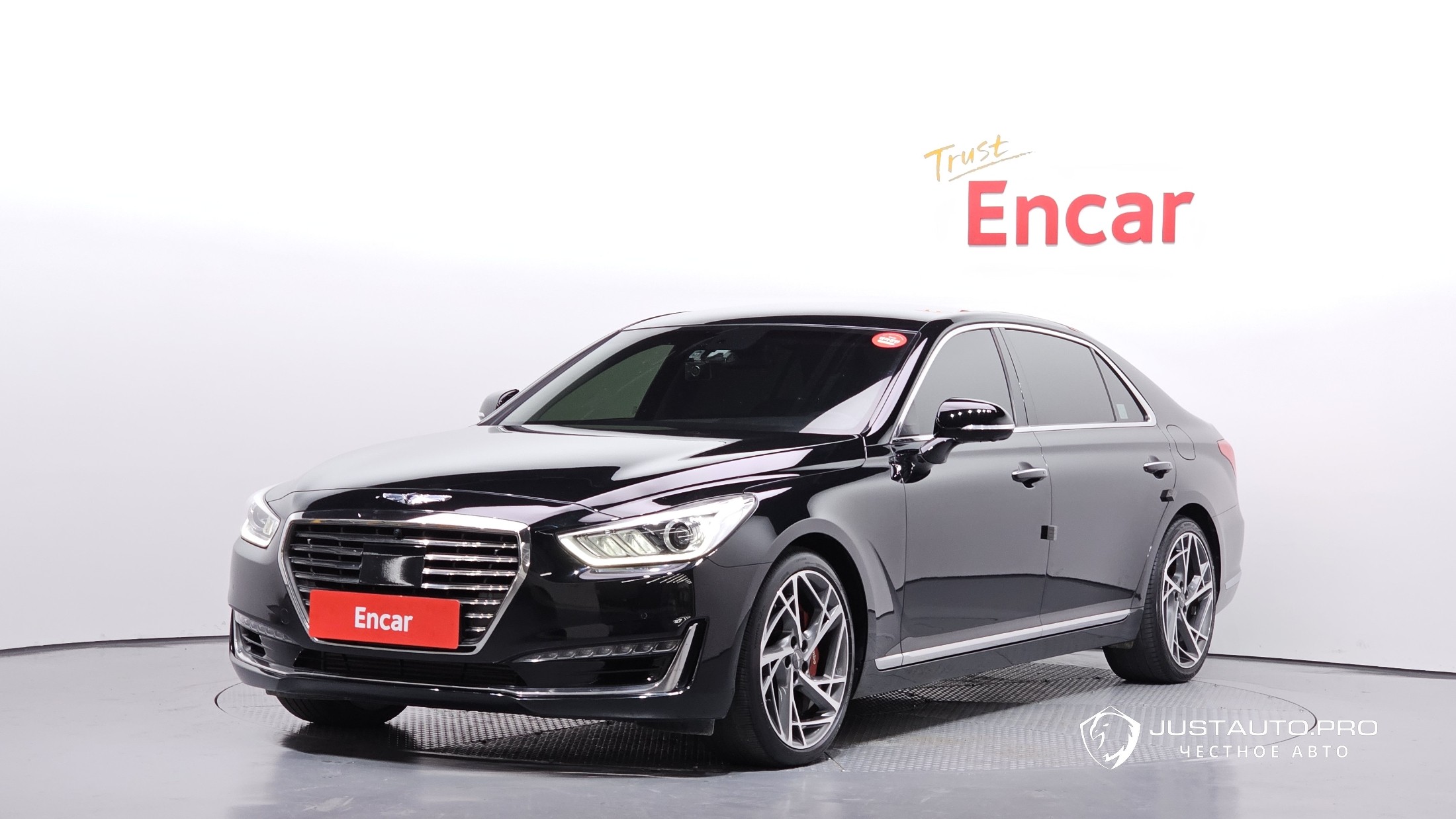 Автомобиль Genesis EQ900