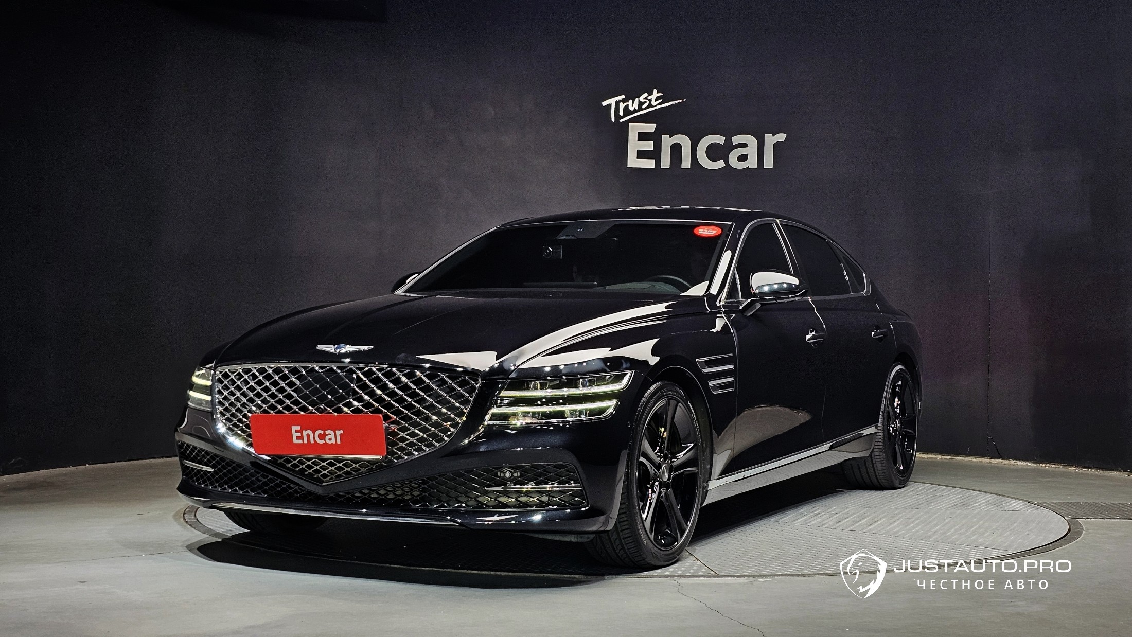 Автомобиль Genesis G80