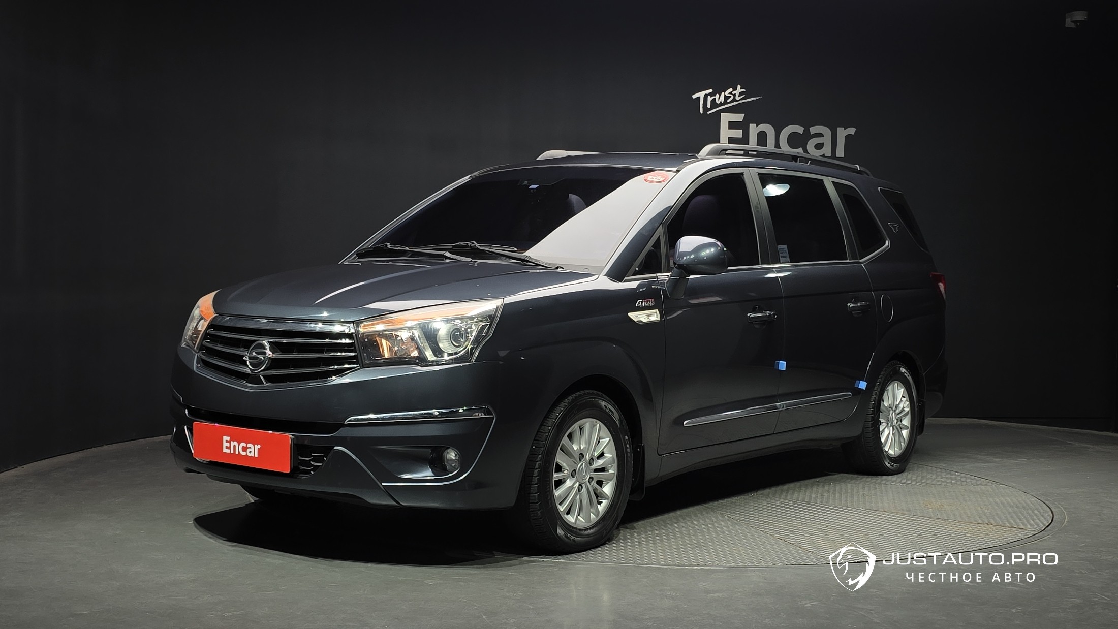 Автомобиль KG_Mobility_Ssangyong KORANDO