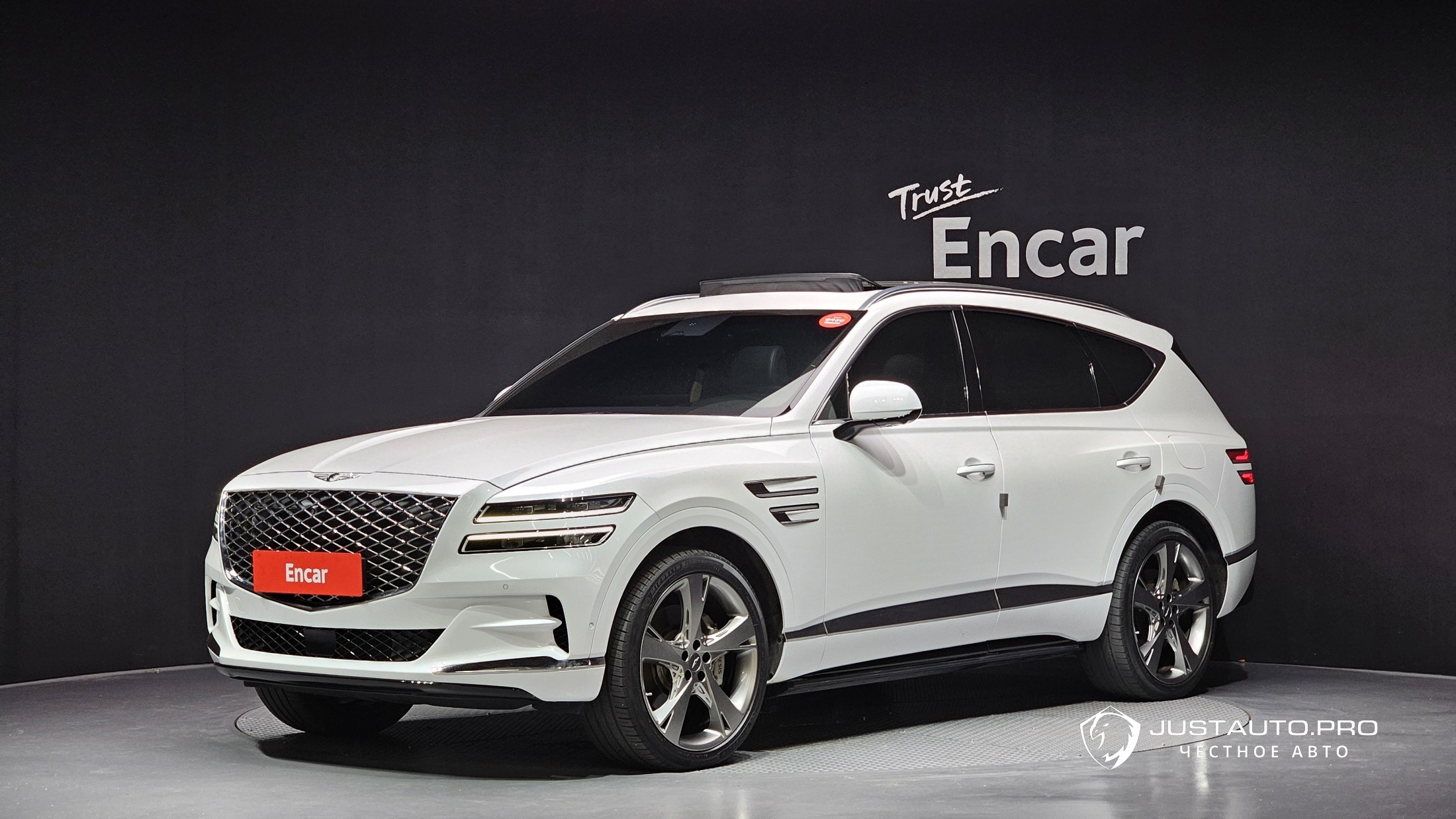 Автомобиль Genesis GV80