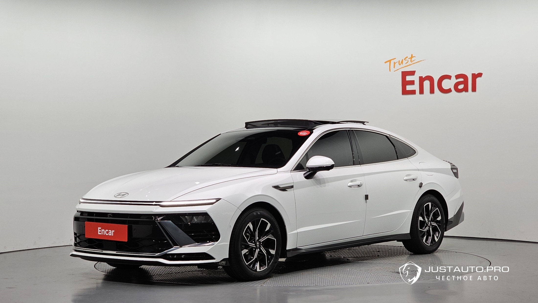 Автомобиль Hyundai Sonata