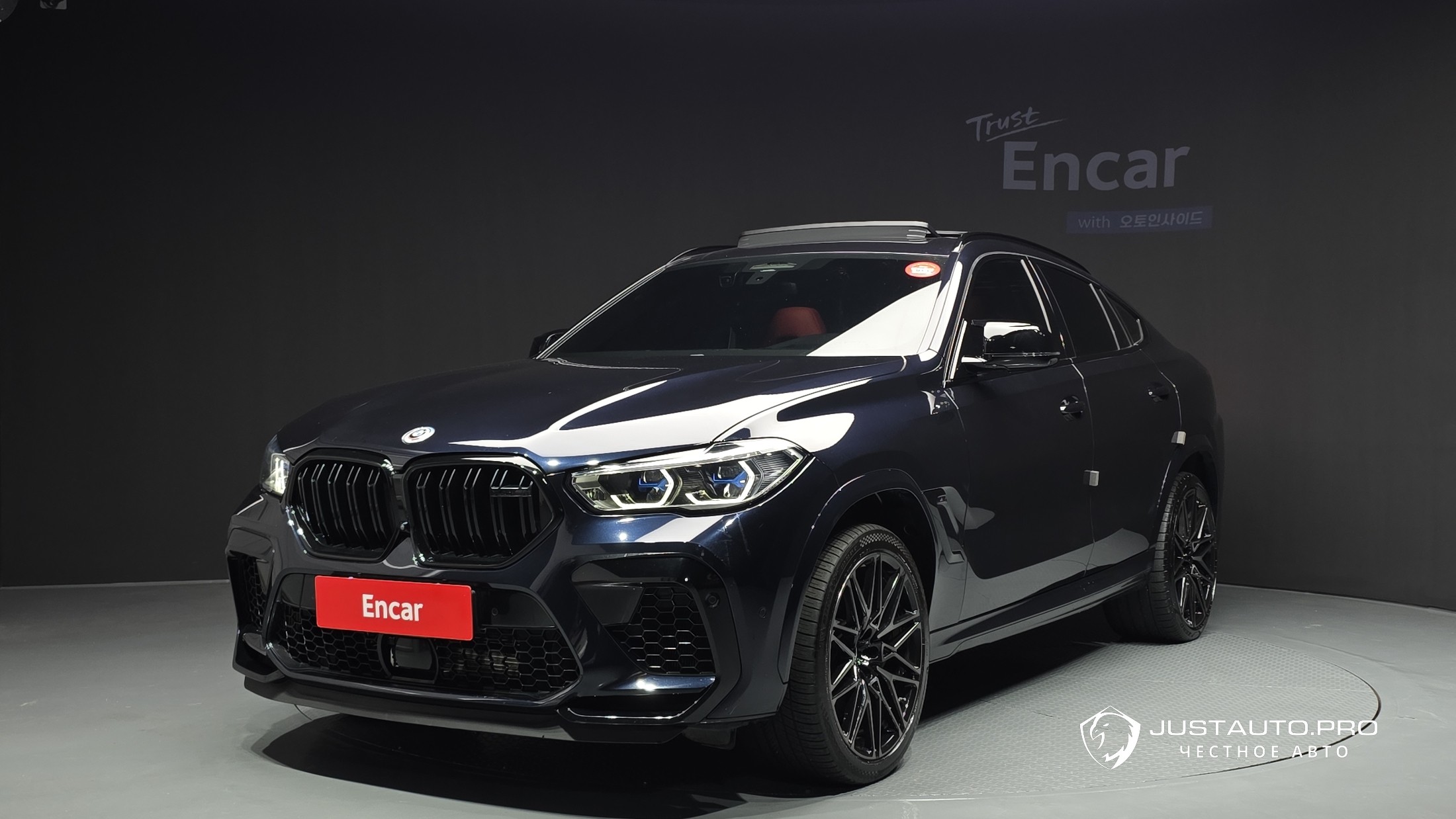 Автомобиль BMW X6M