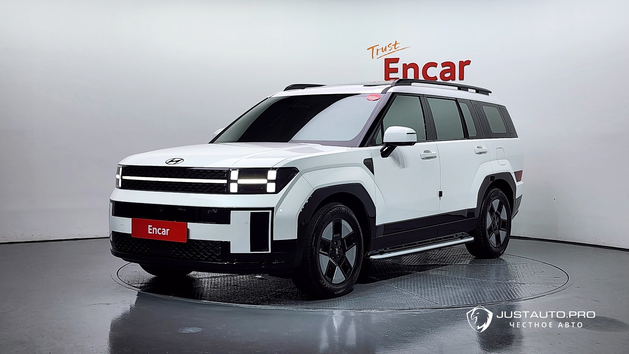 Автомобиль Hyundai Santafe