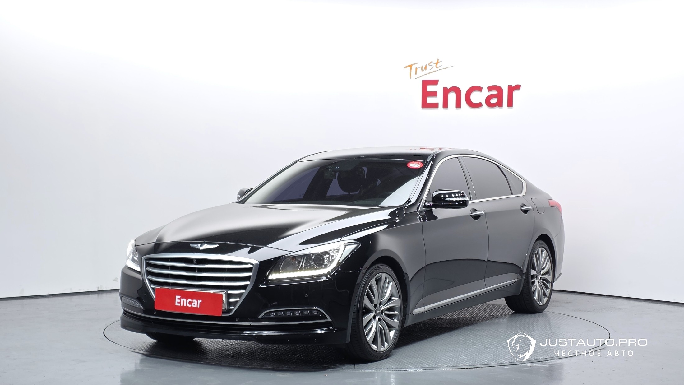 Автомобиль Hyundai Genesis