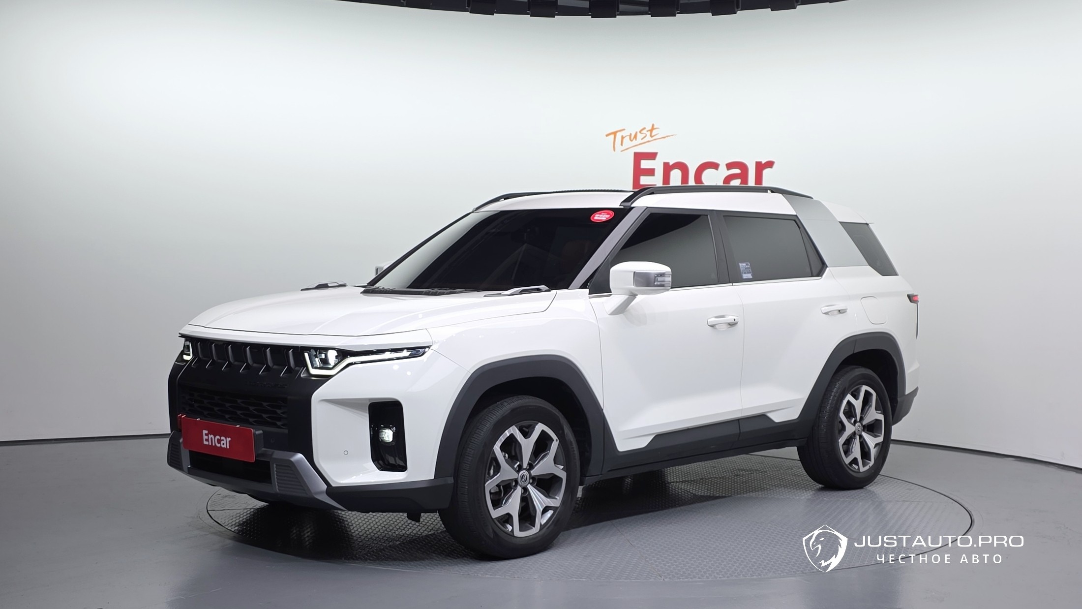 Автомобиль KG_Mobility_Ssangyong Torres