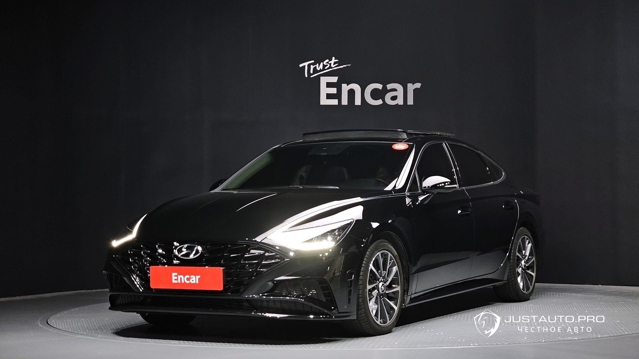 Автомобиль Hyundai Sonata