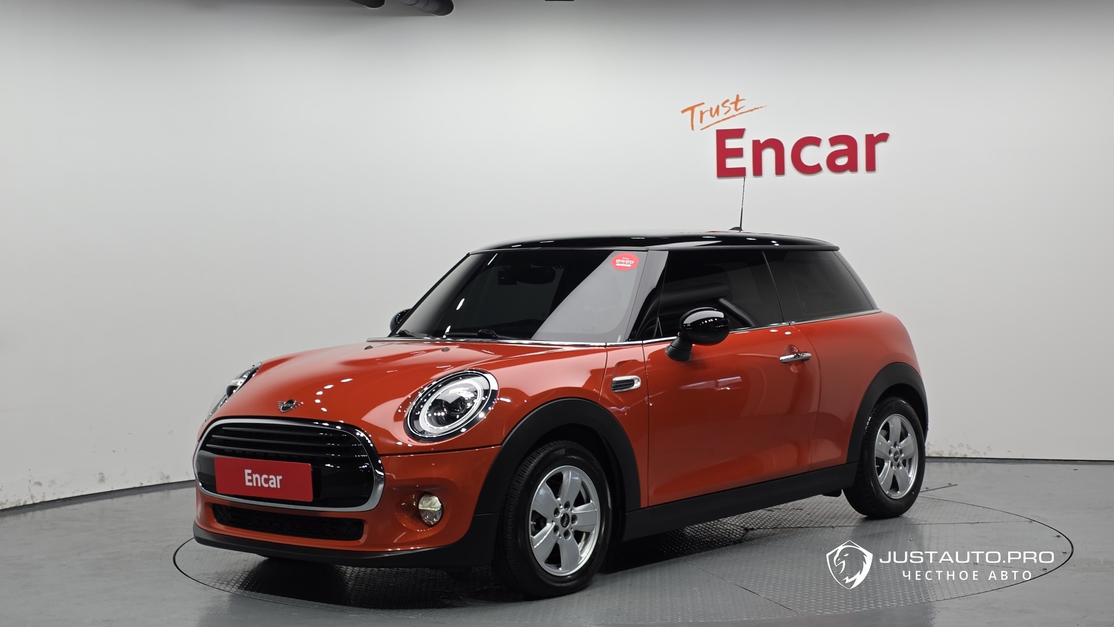 Автомобиль Mini Cooper