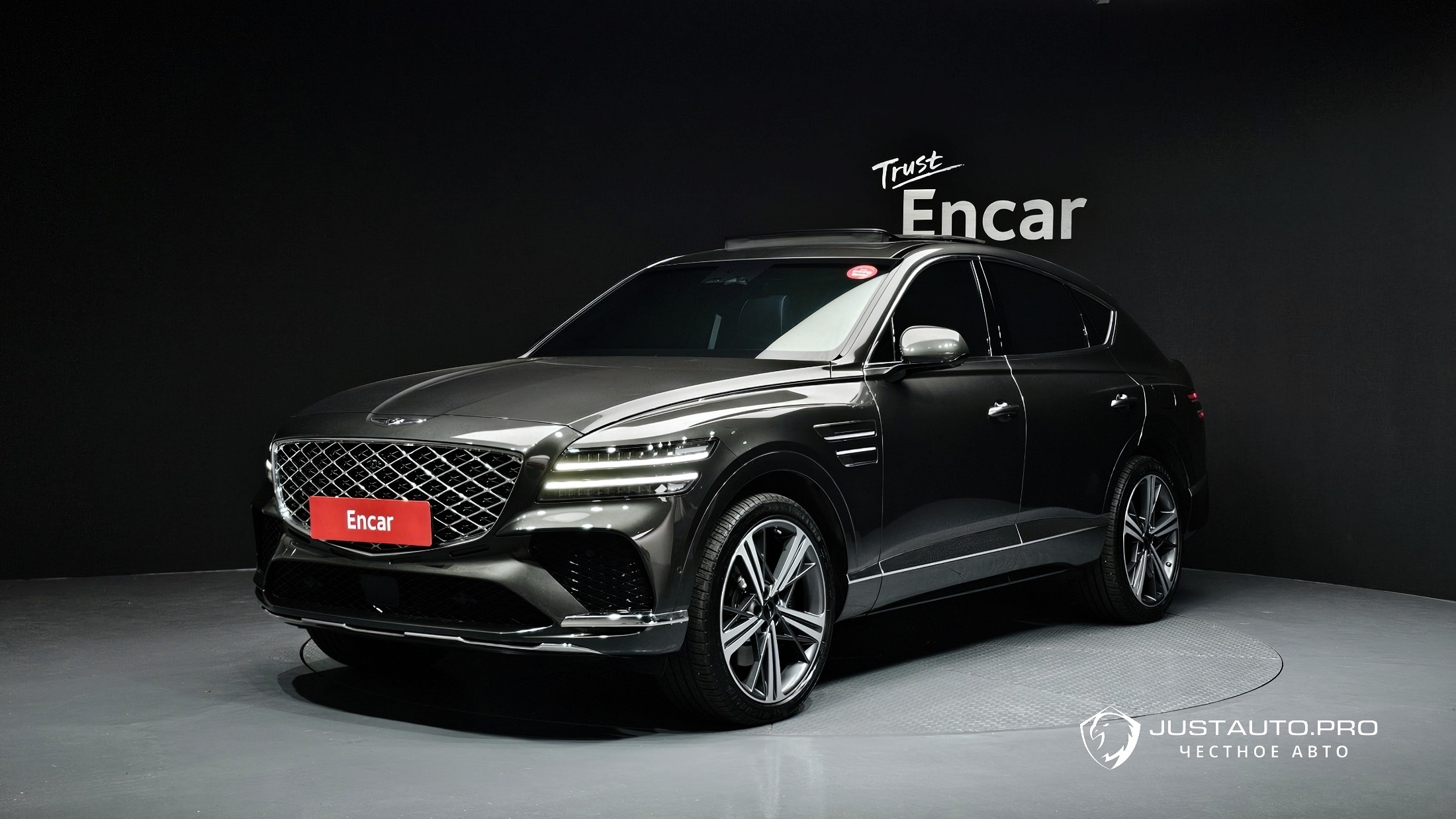 Автомобиль Genesis GV80