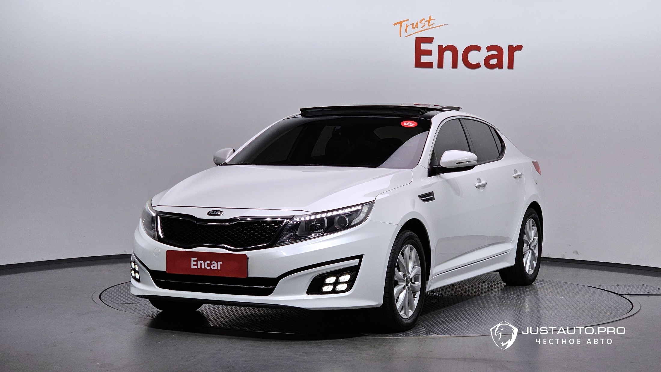 Автомобиль Kia K5