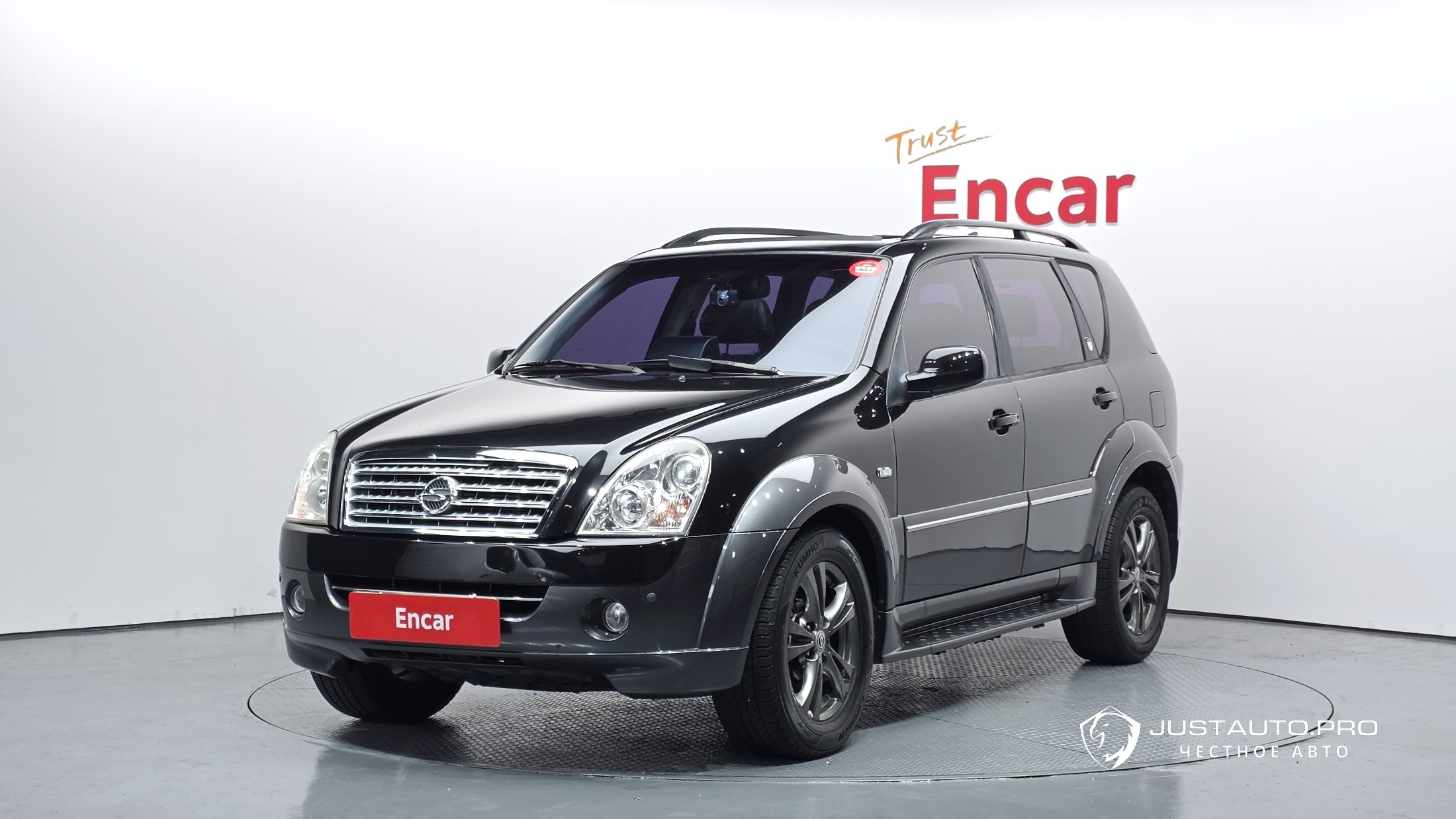 Автомобиль KG_Mobility_Ssangyong Rexton