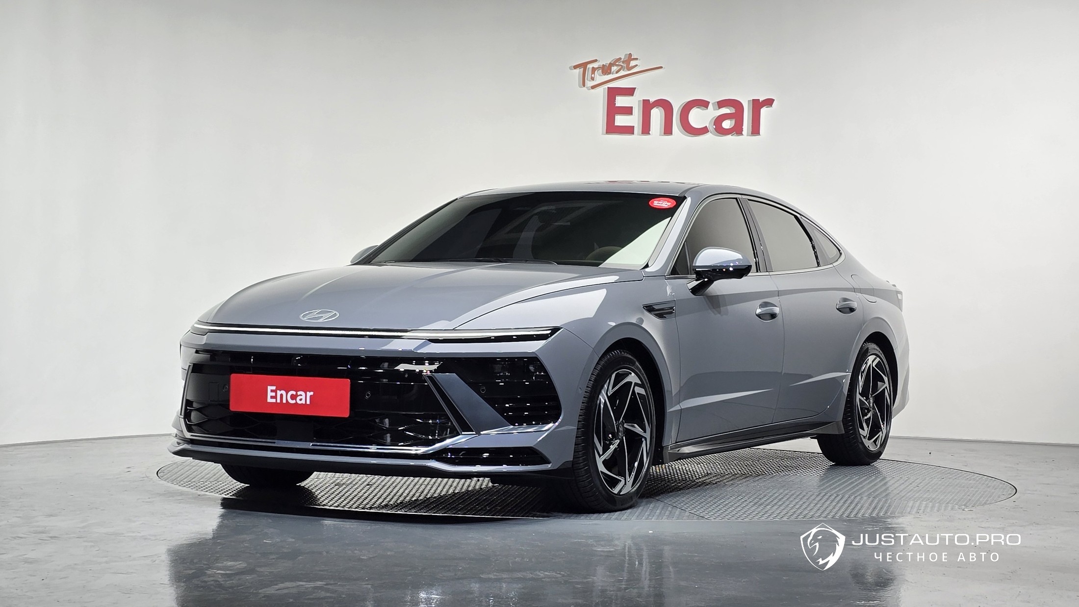 Автомобиль Hyundai Sonata