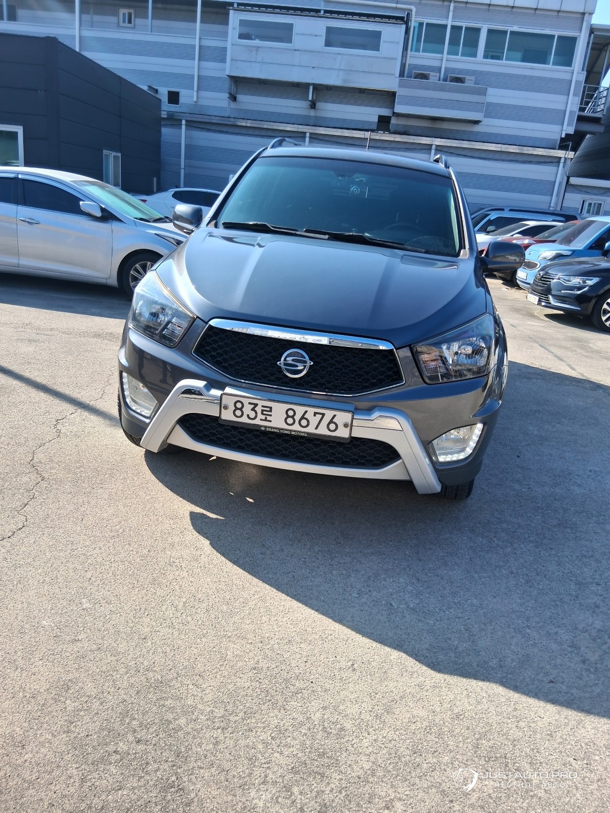 Автомобиль KG_Mobility_Ssangyong KORANDO