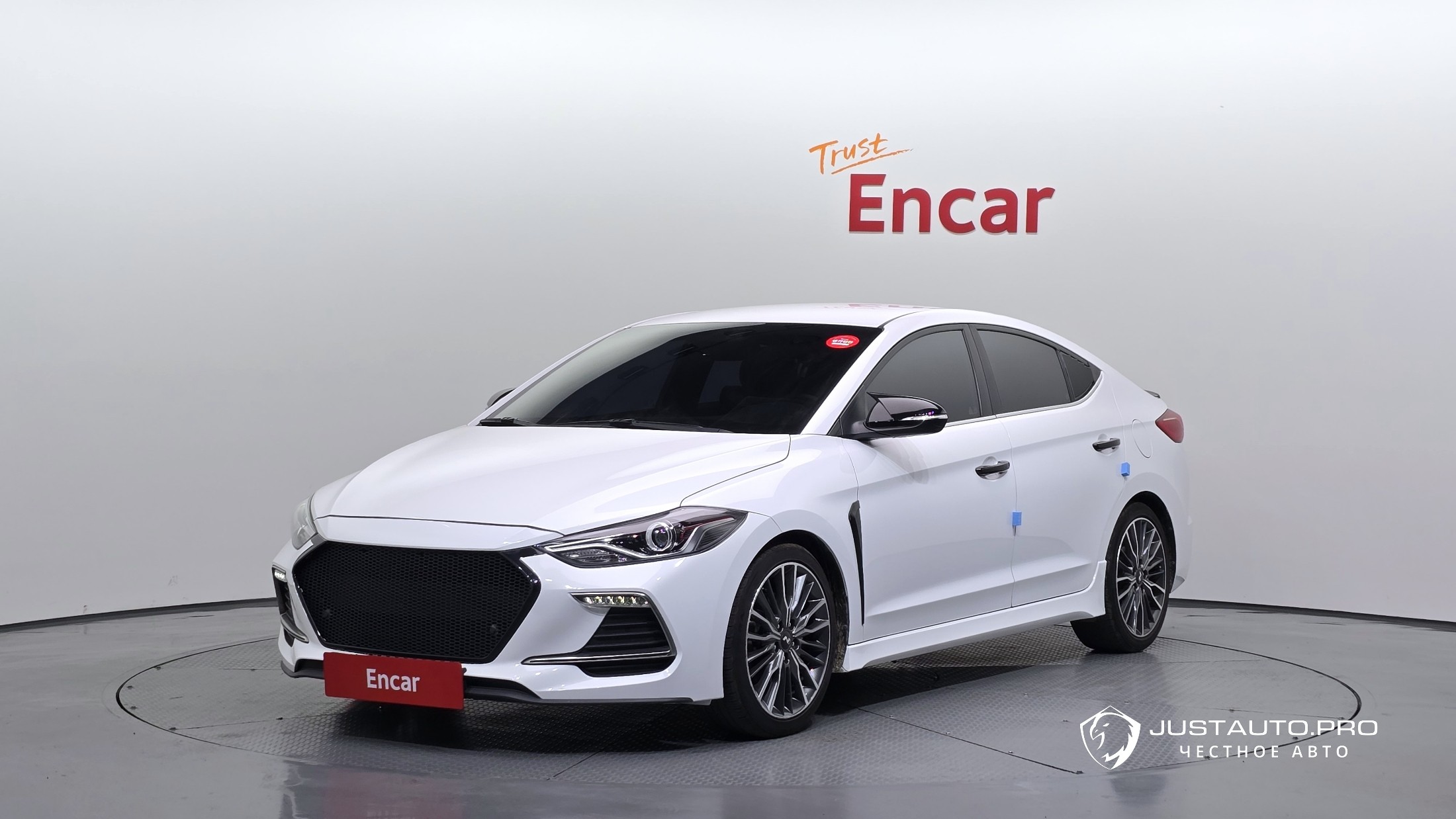 Автомобиль Hyundai AVANTE