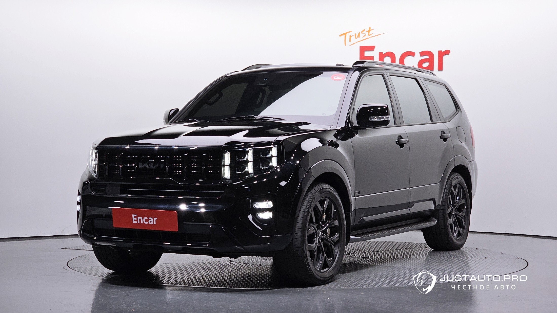 Автомобиль Kia Mohave