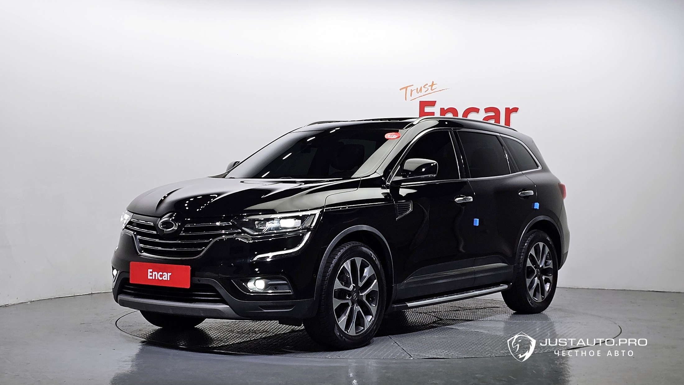 Автомобиль Renault-KoreaSamsung QM6