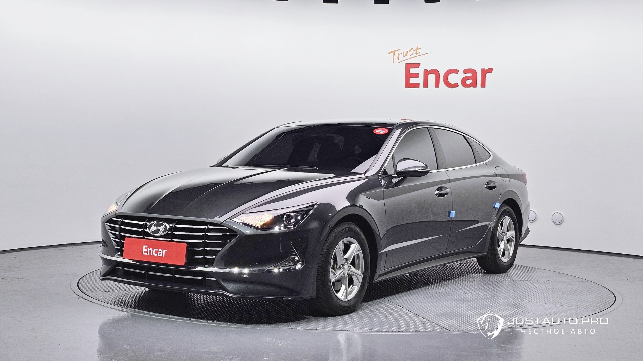 Автомобиль Hyundai Sonata