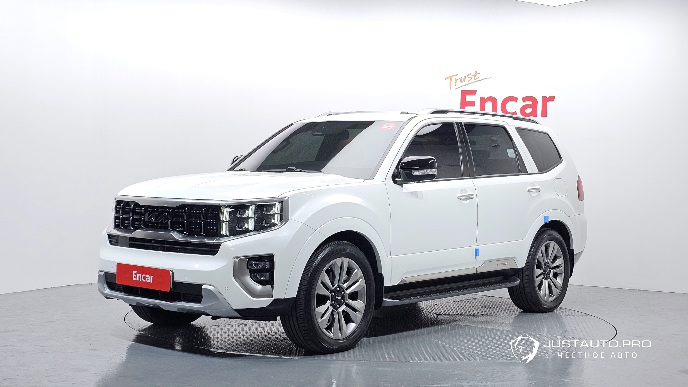 Автомобиль Kia Mohave