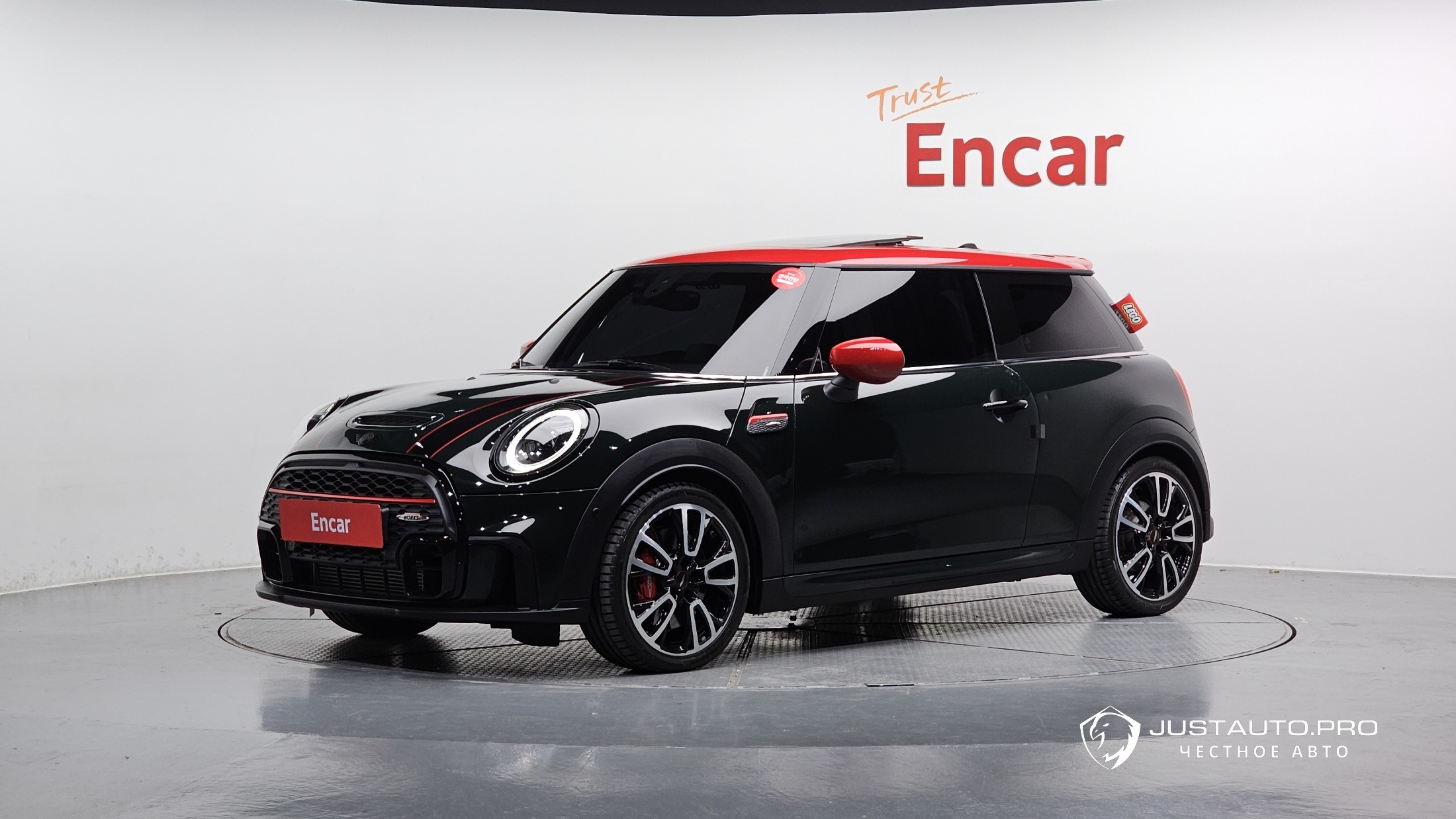 Автомобиль Mini Cooper