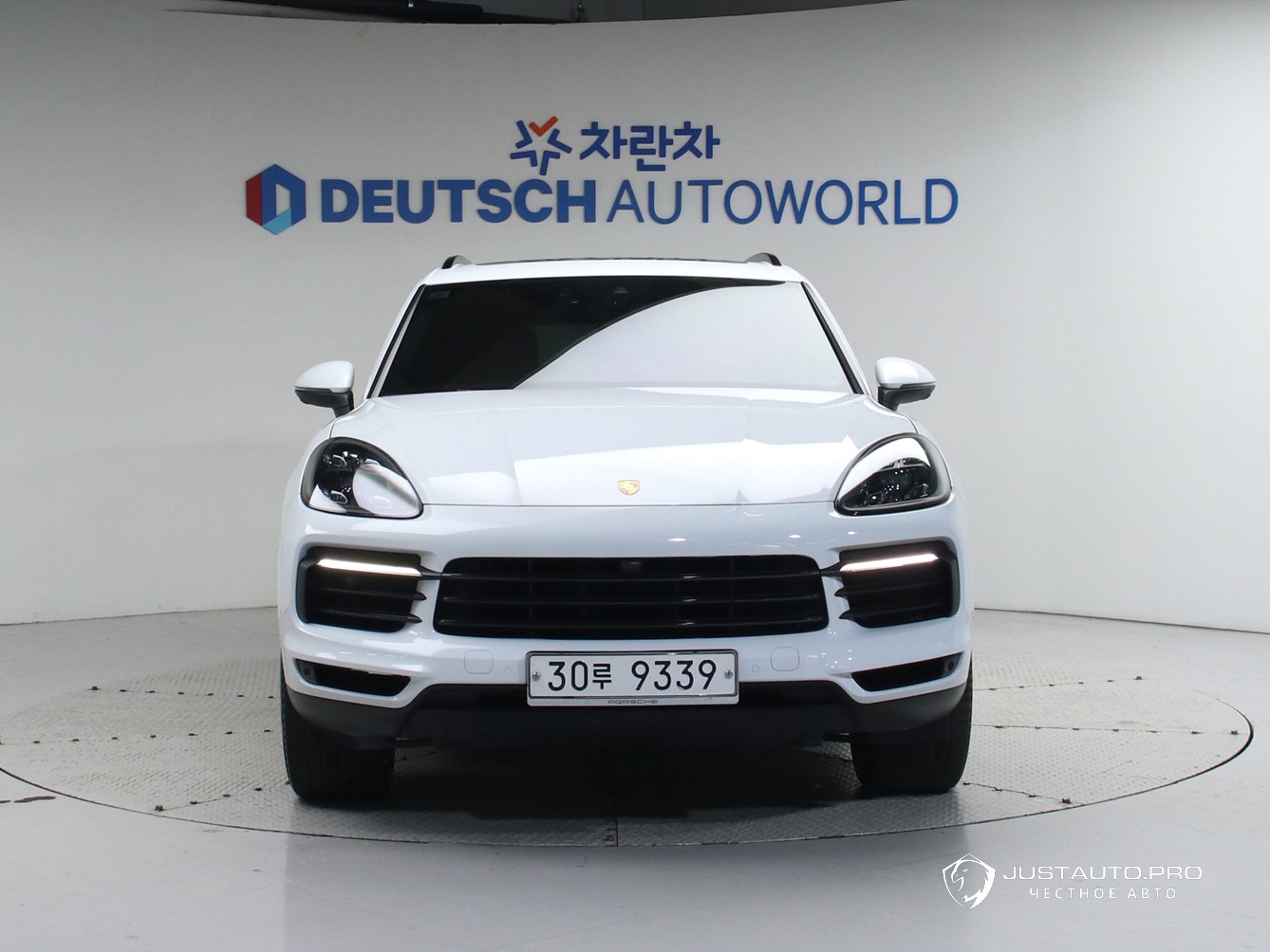 Автомобиль Porsche Cayenne