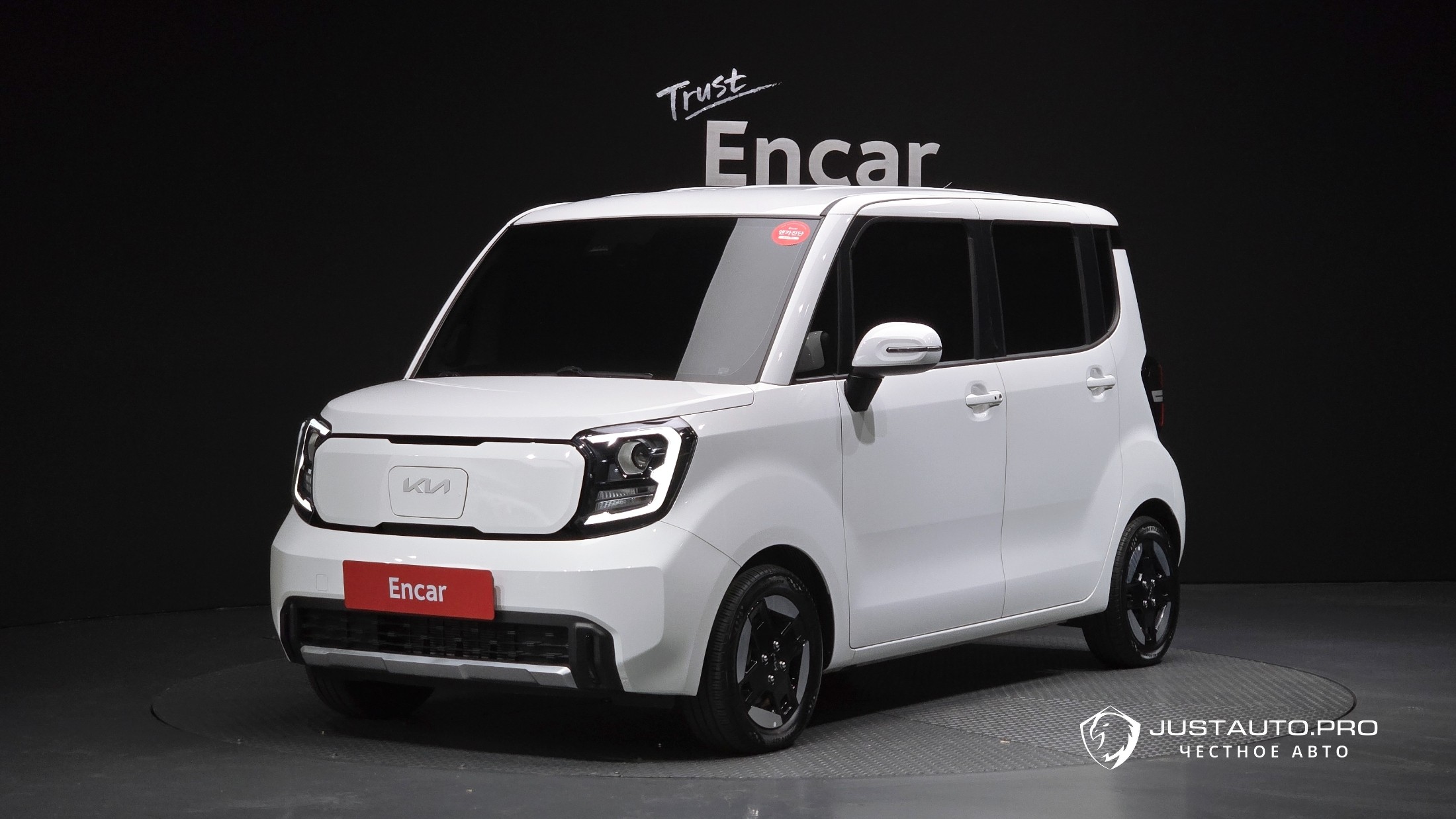 Автомобиль Kia RAY