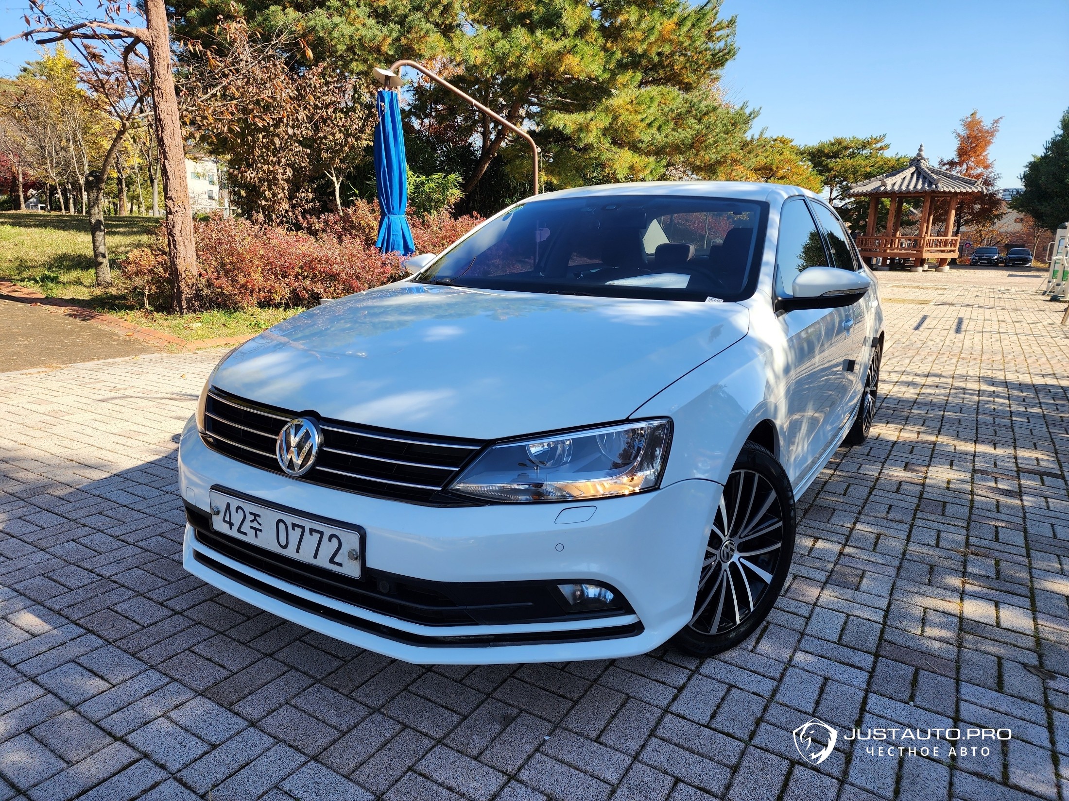 Автомобиль Volkswagen Jetta