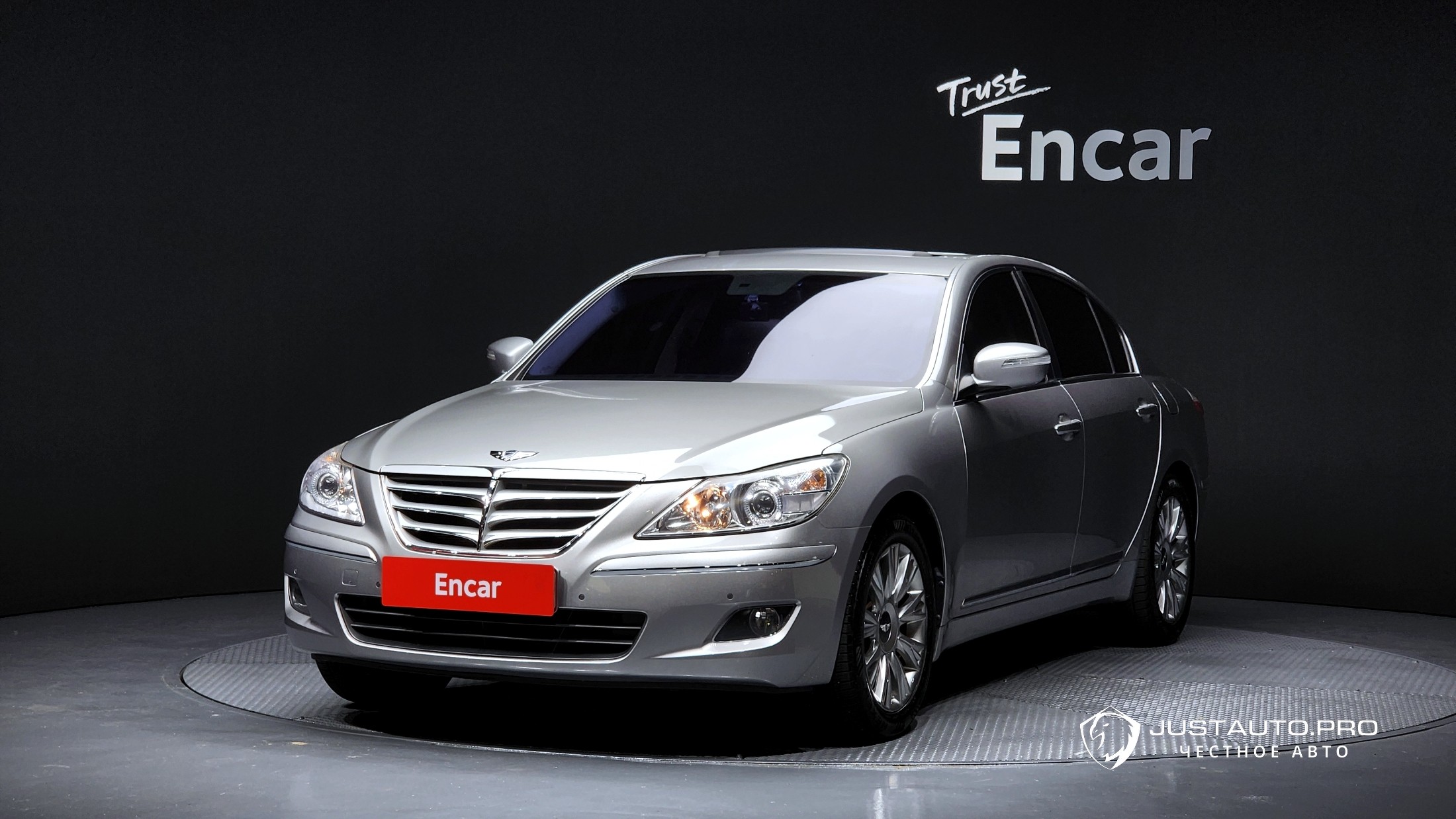 Автомобиль Hyundai Genesis