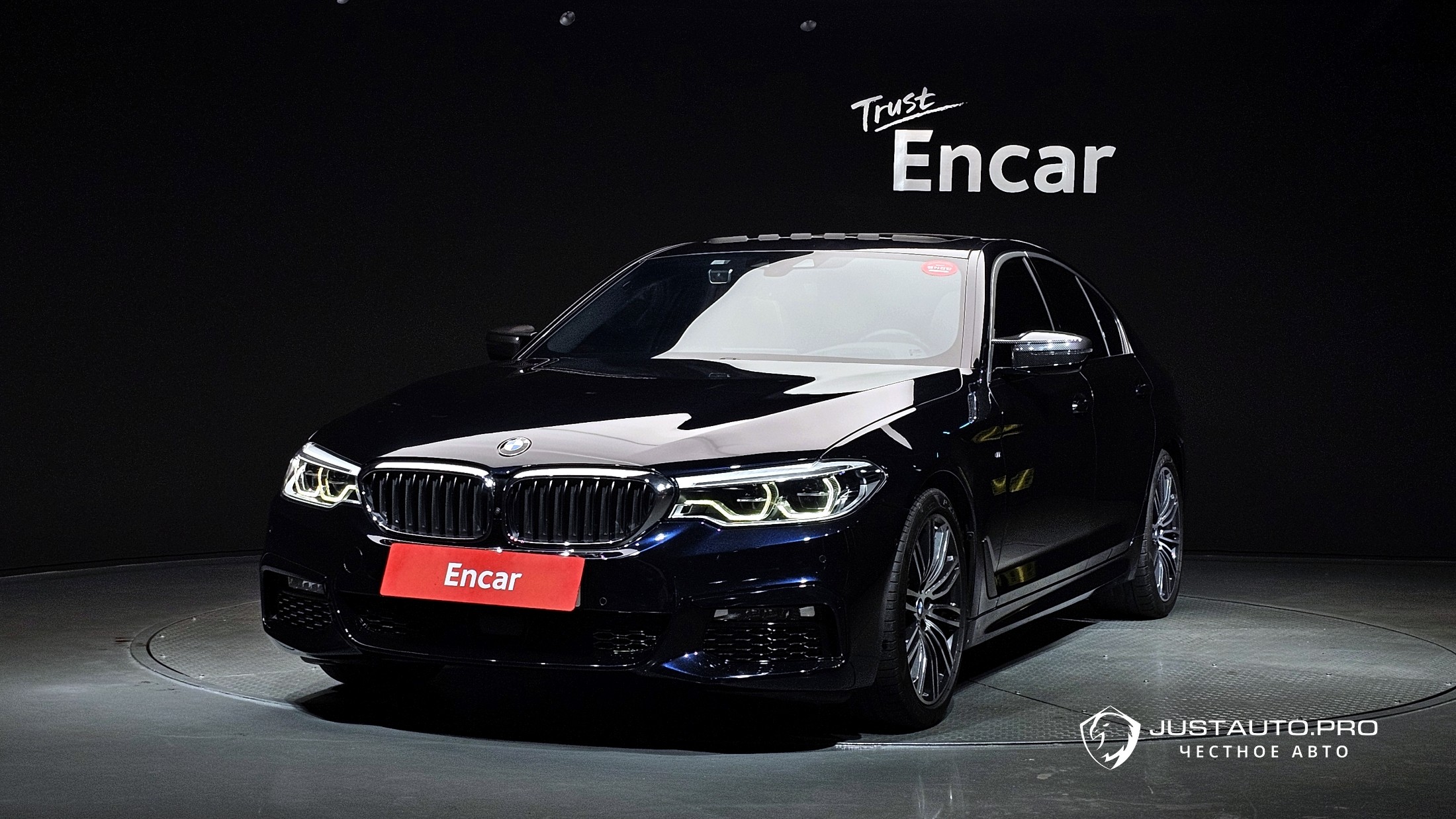 Автомобиль BMW 5-Series