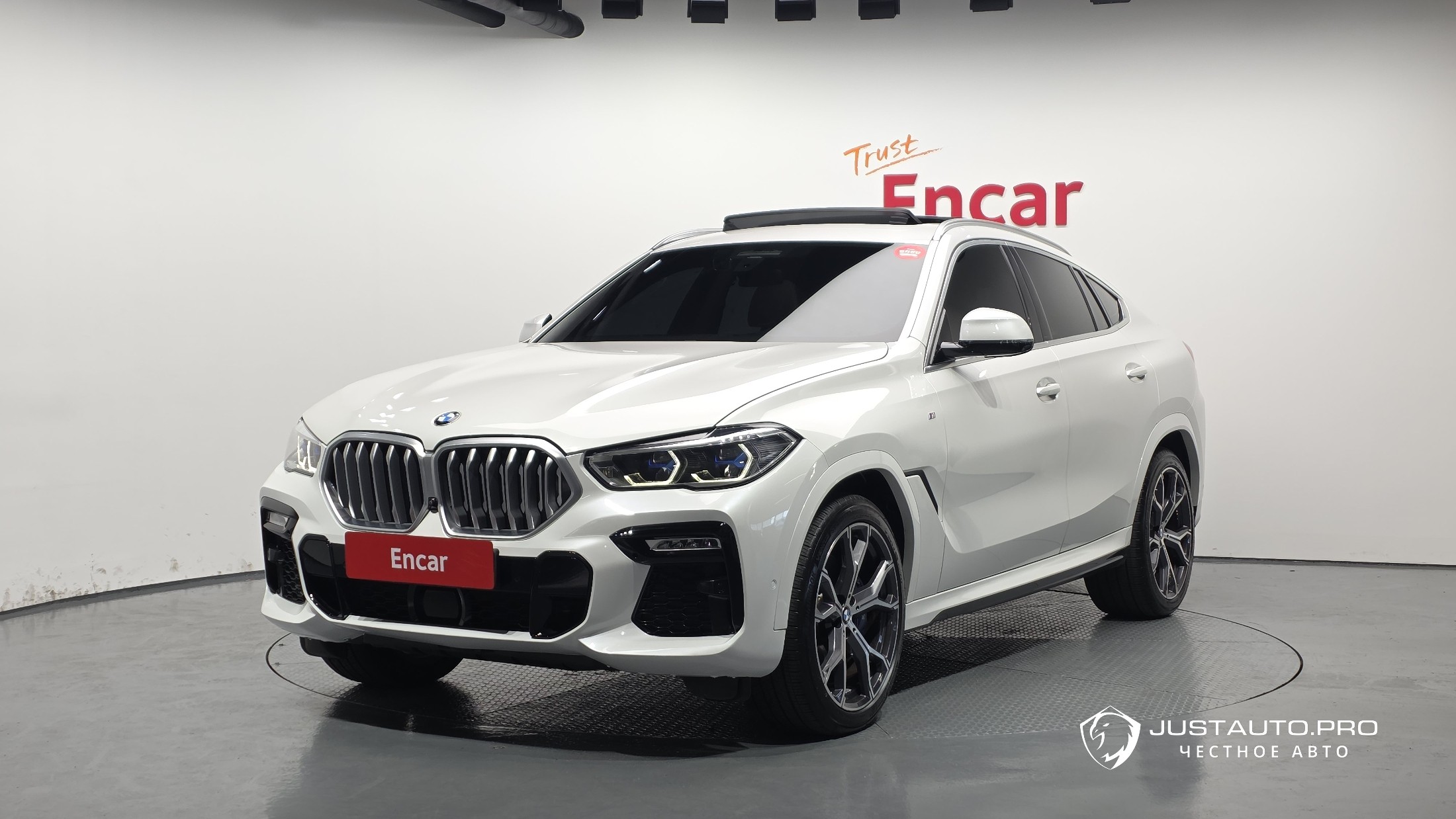 Автомобиль BMW X6