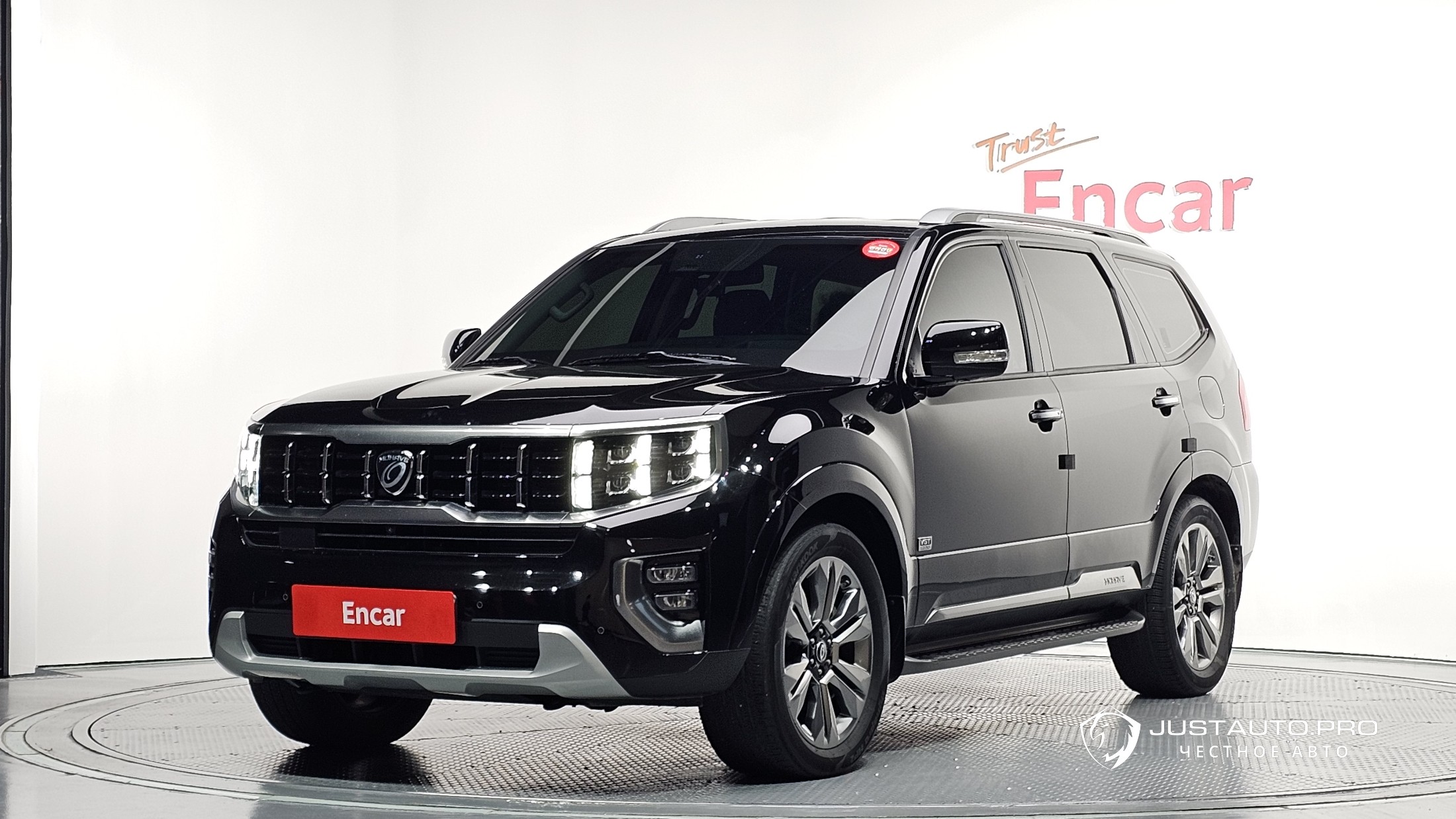 Автомобиль Kia Mohave