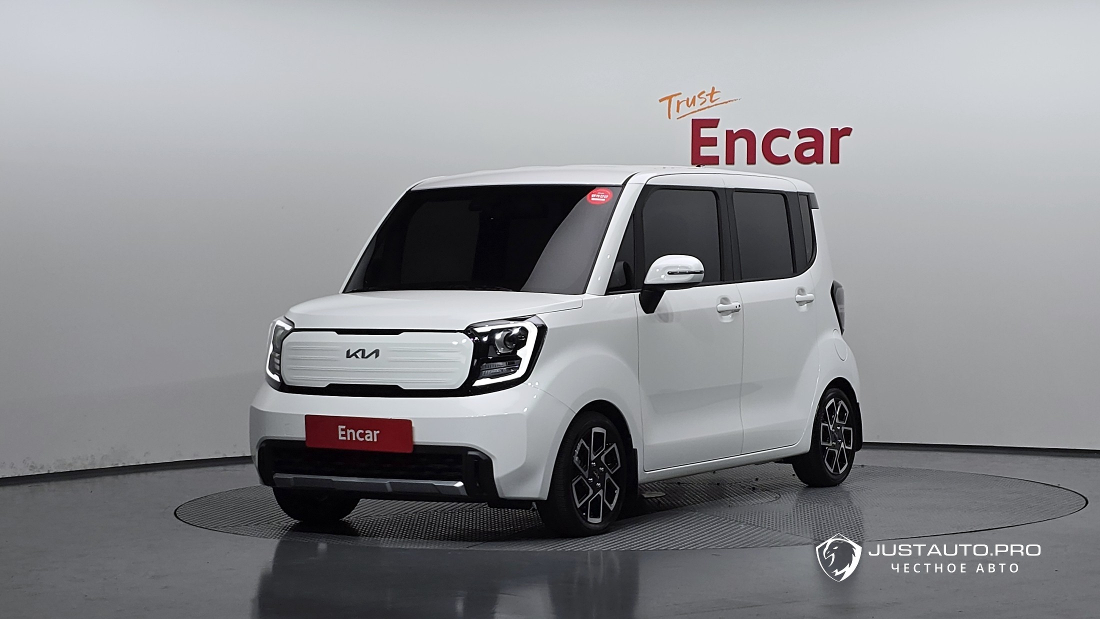 Автомобиль Kia RAY
