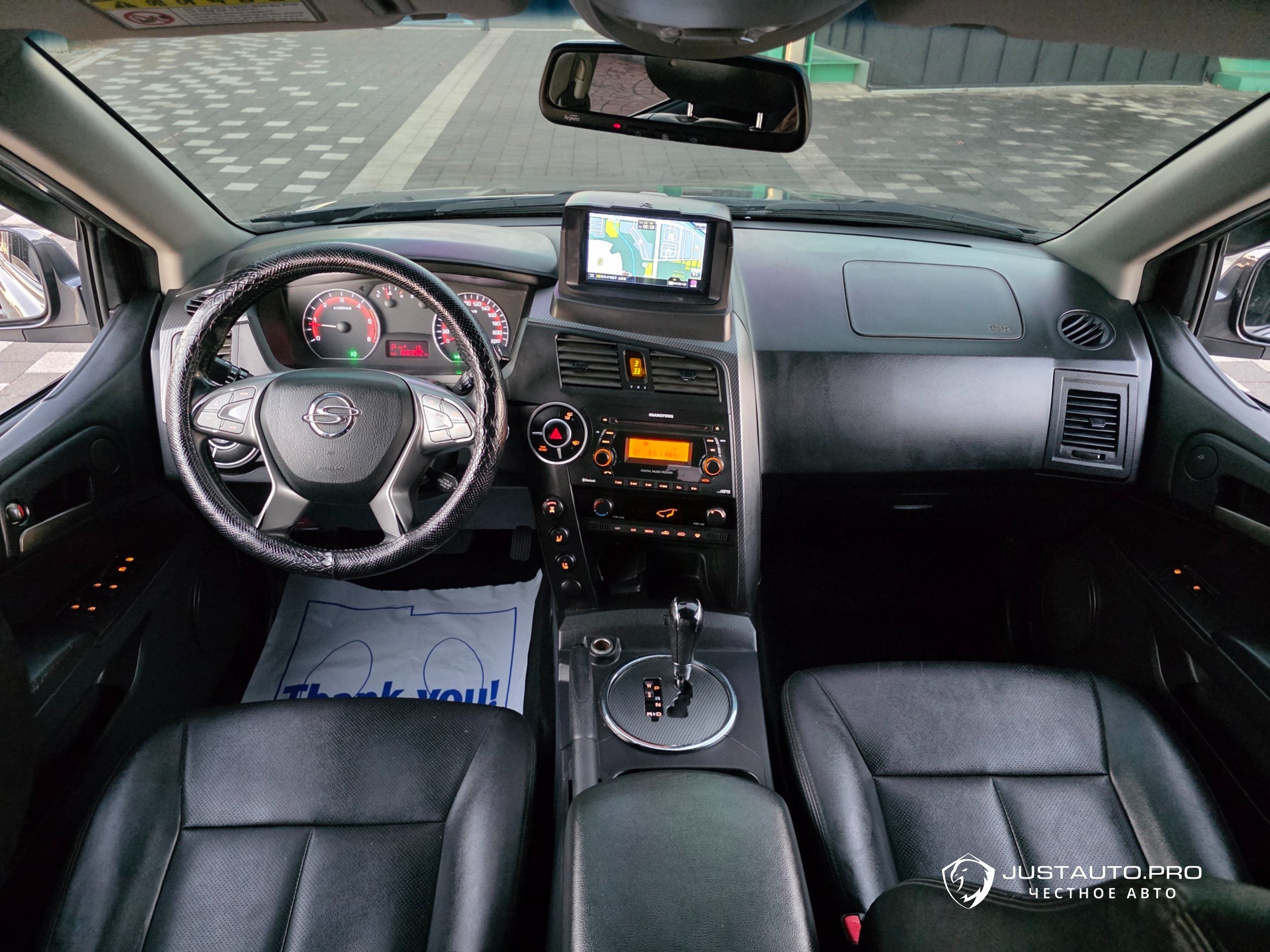 Автомобиль KG_Mobility_Ssangyong KORANDO