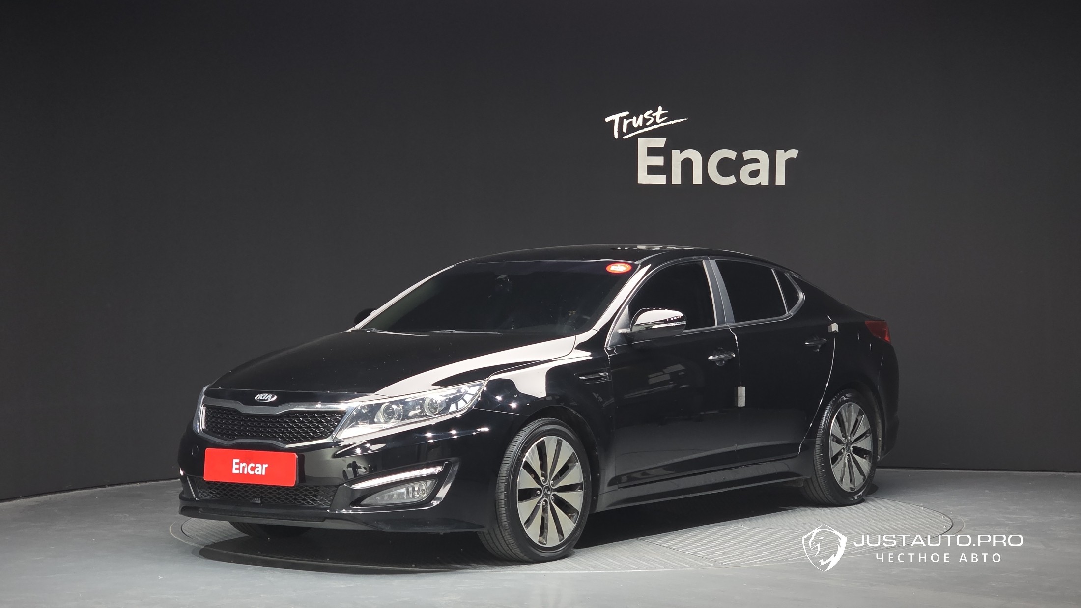 Автомобиль Kia K5