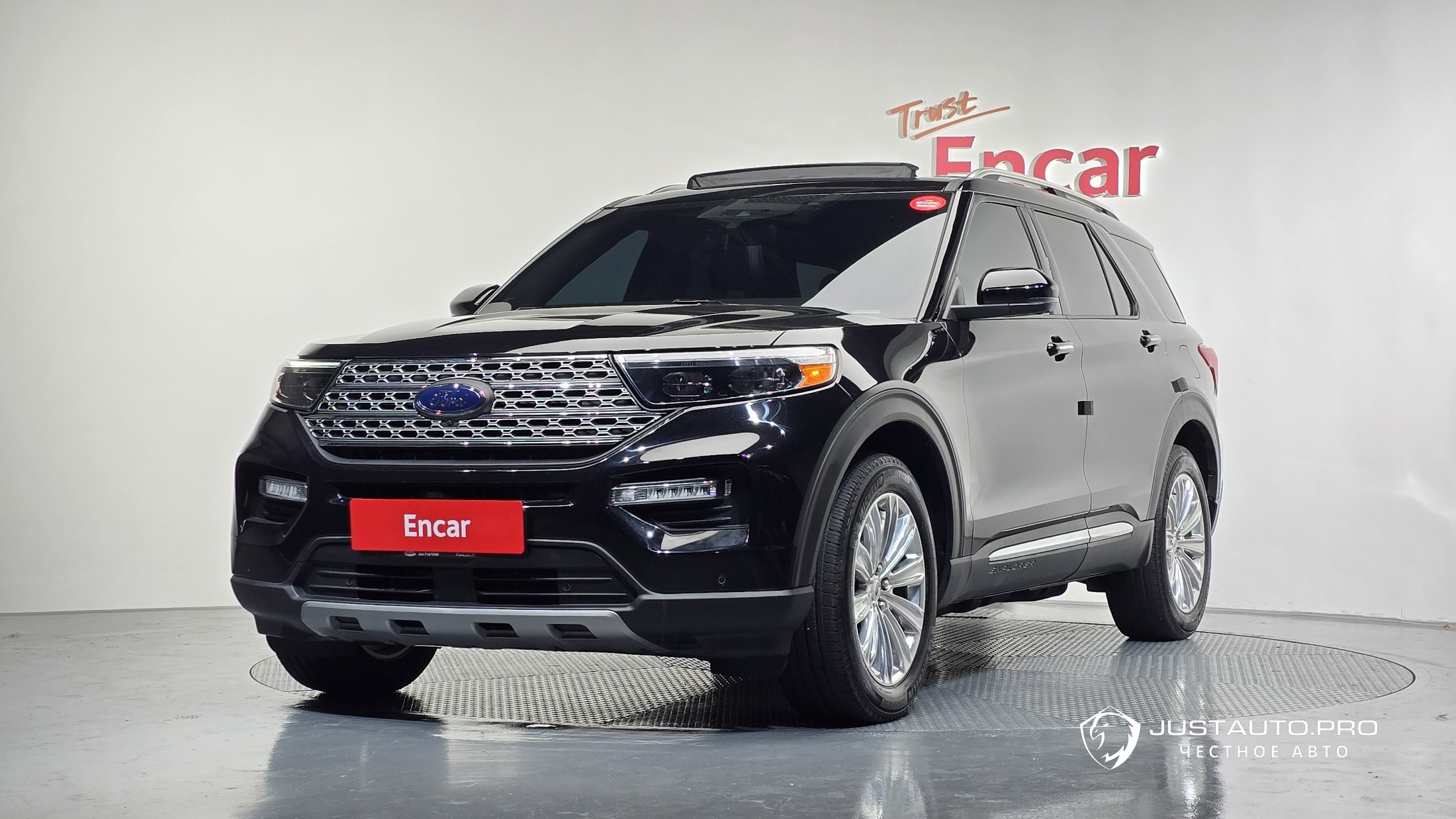 Автомобиль Ford Explorer