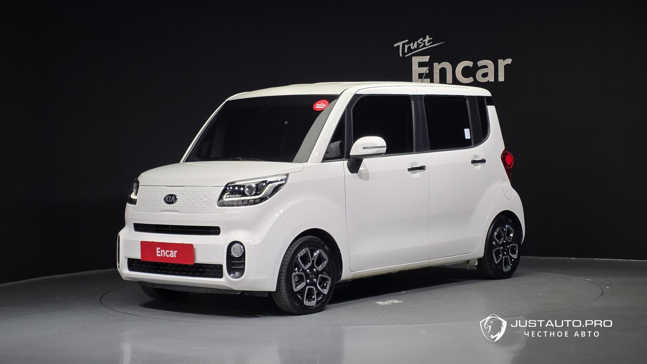 Автомобиль Kia RAY