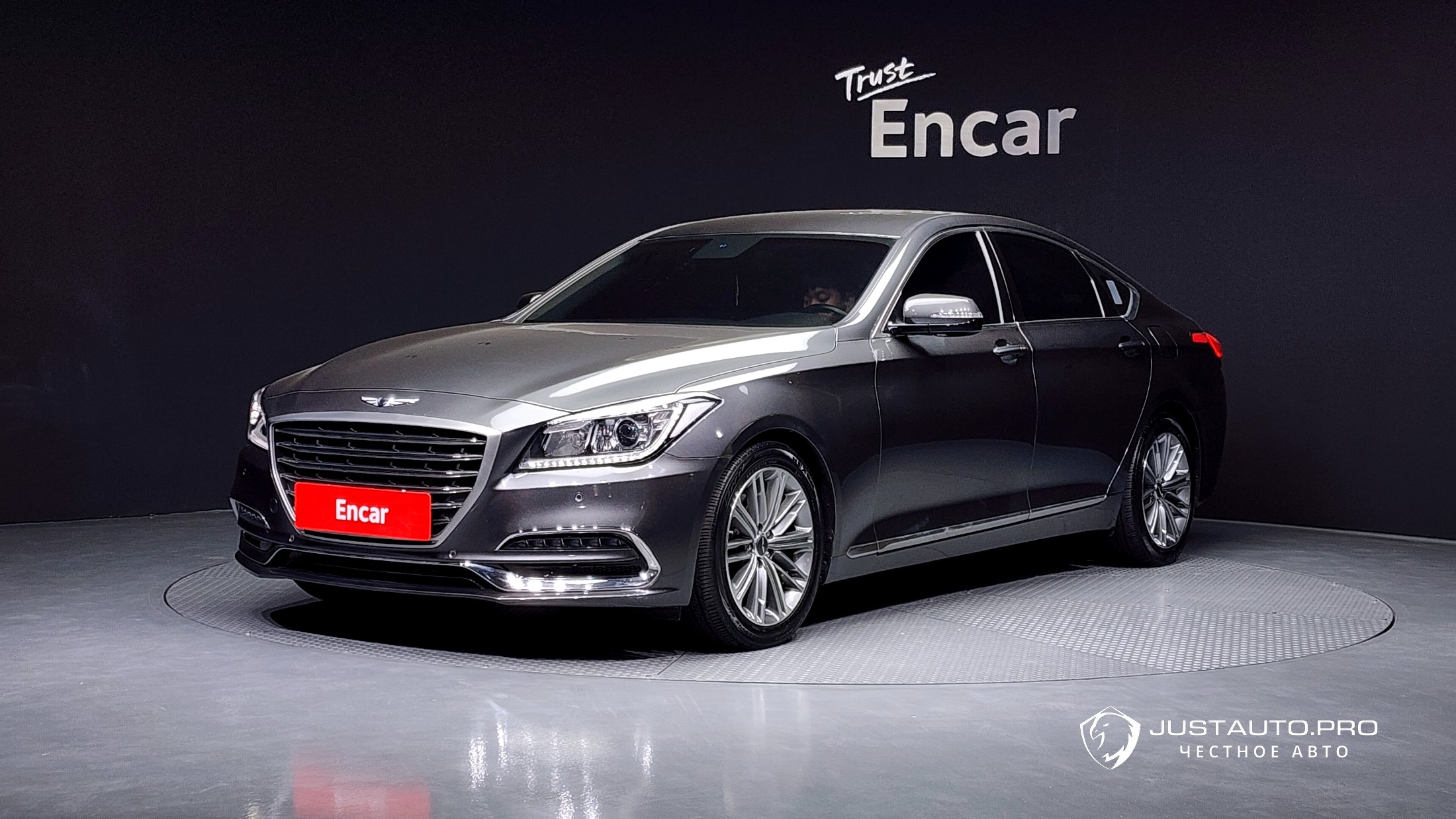 Автомобиль Genesis G80