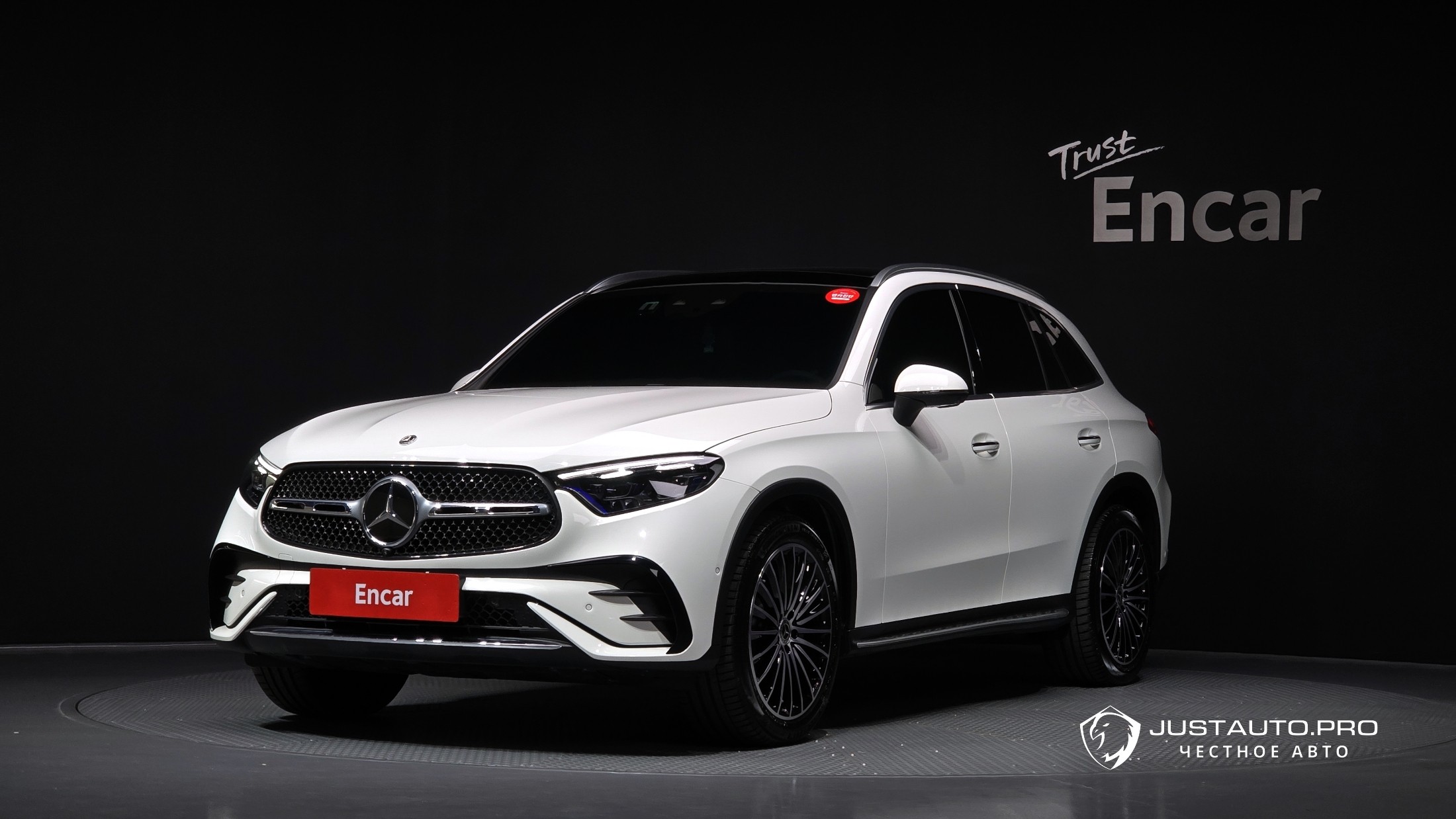 Автомобиль Mercedes-Benz GLC-Class