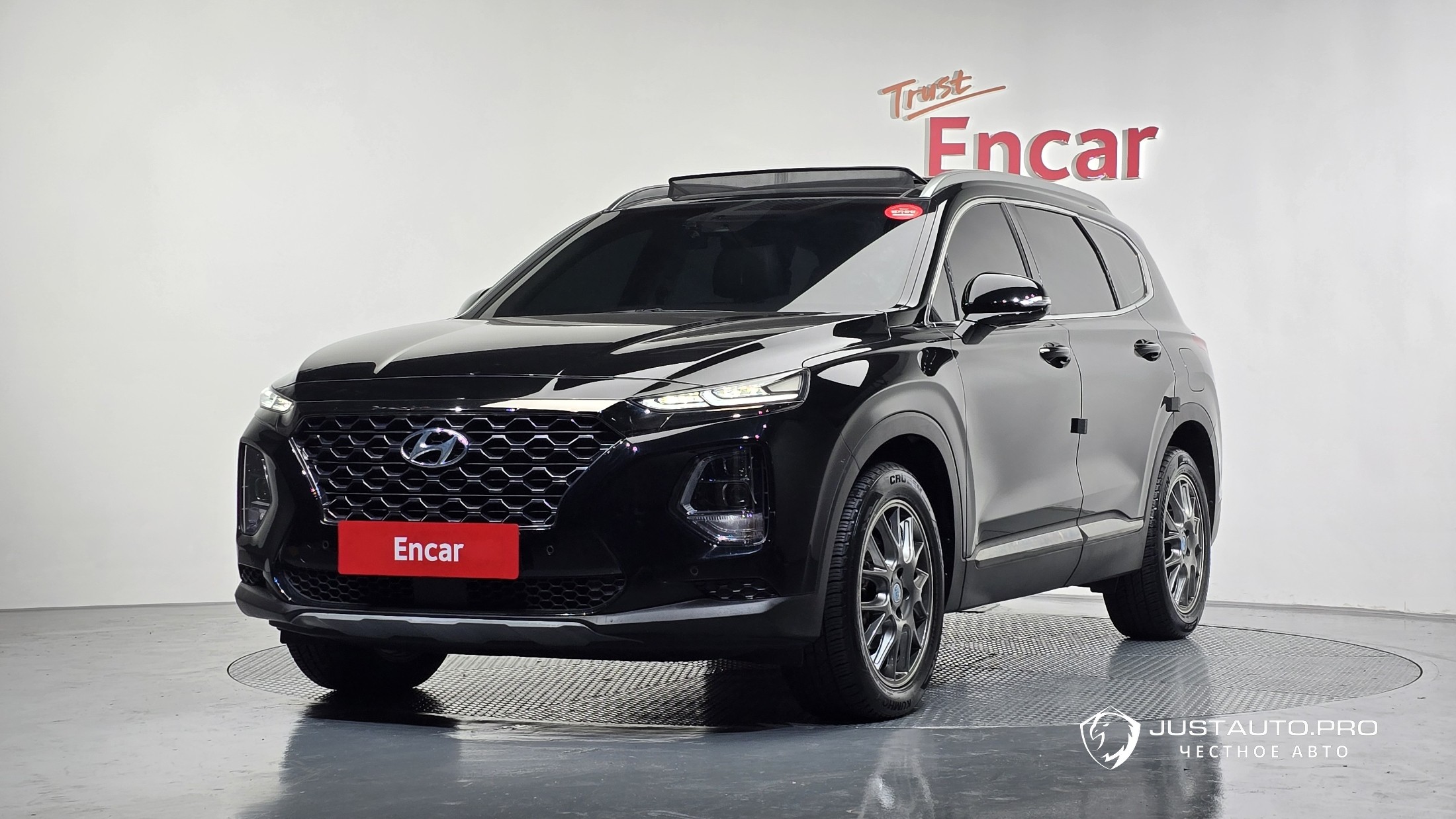 Автомобиль Hyundai Santafe